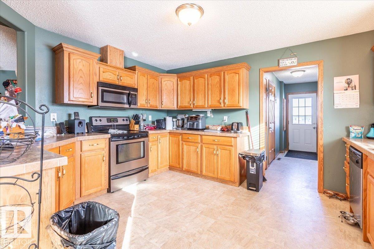 4 Woodbend Cr, Warburg, Alberta  T0C 2T0 - Photo 6 - E4476464