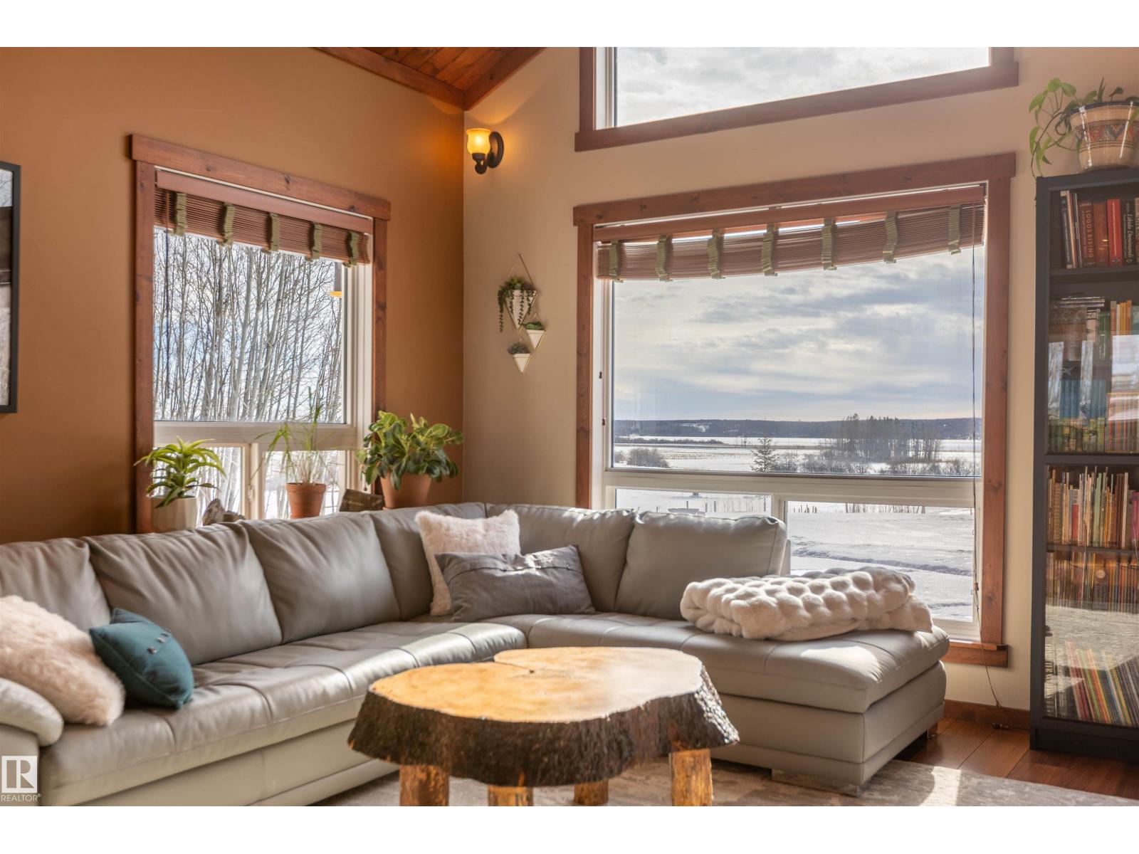 6127 Twp Road 540a, Rural Lac Ste. Anne County, Alberta  T0E 1H0 - Photo 11 - E4476557