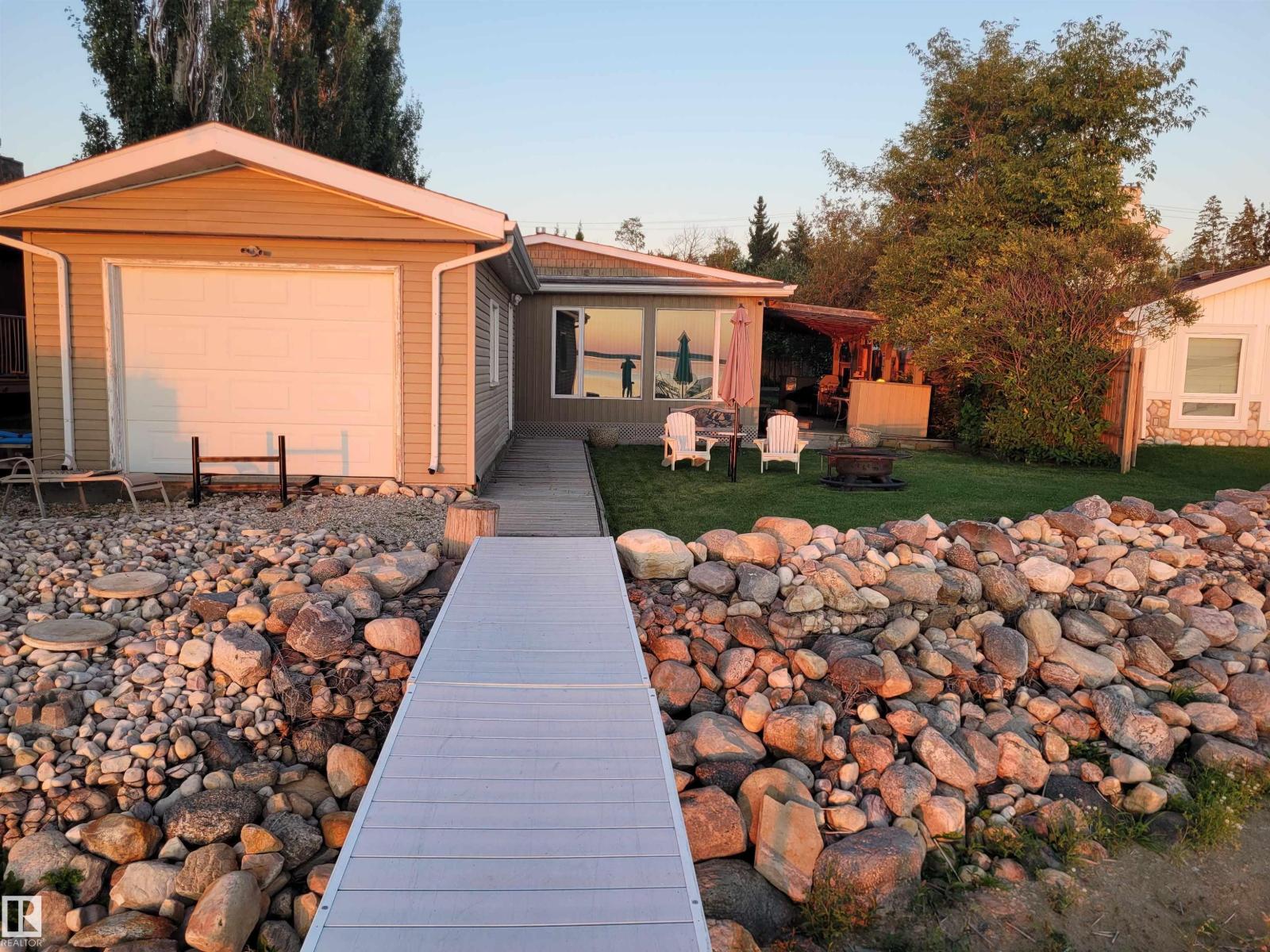 4536 Sunset Dr, Rural Lac Ste. Anne County, Alberta  T0E 0A0 - Photo 50 - E4476696