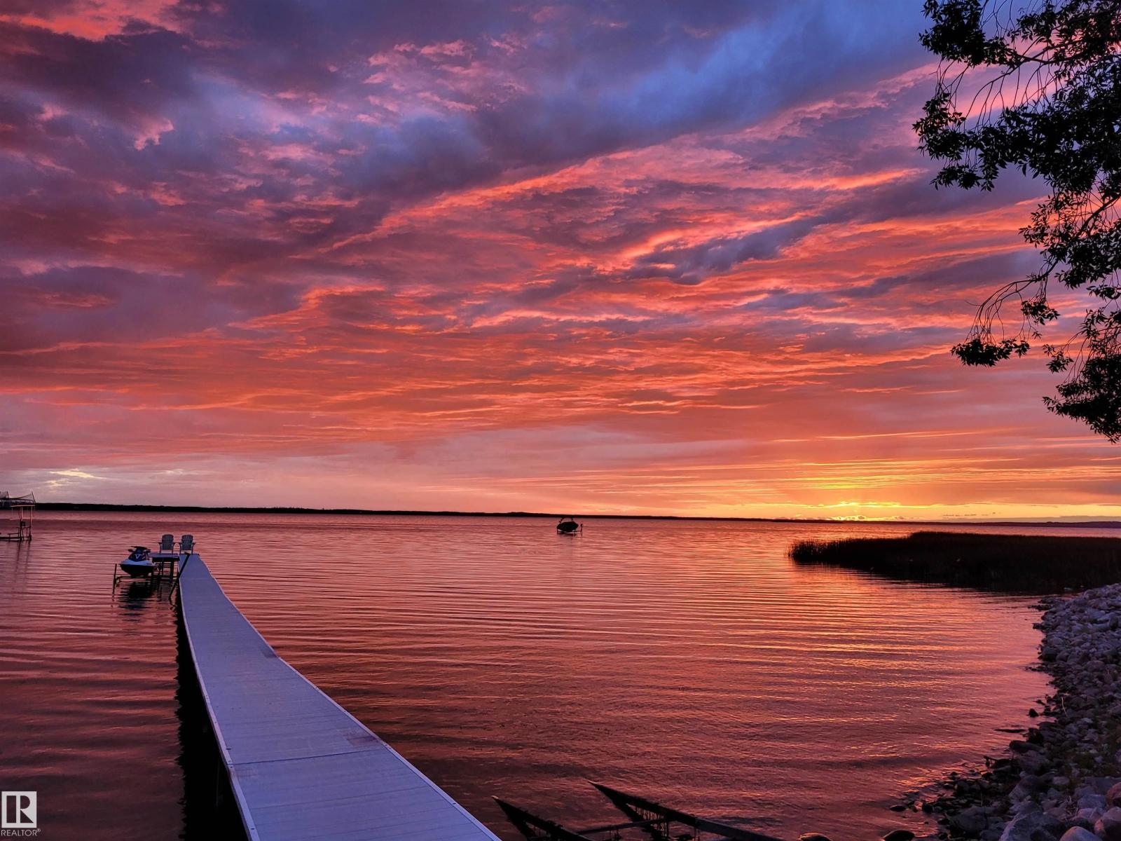 4536 Sunset Dr, Rural Lac Ste. Anne County, Alberta  T0E 0A0 - Photo 57 - E4476696