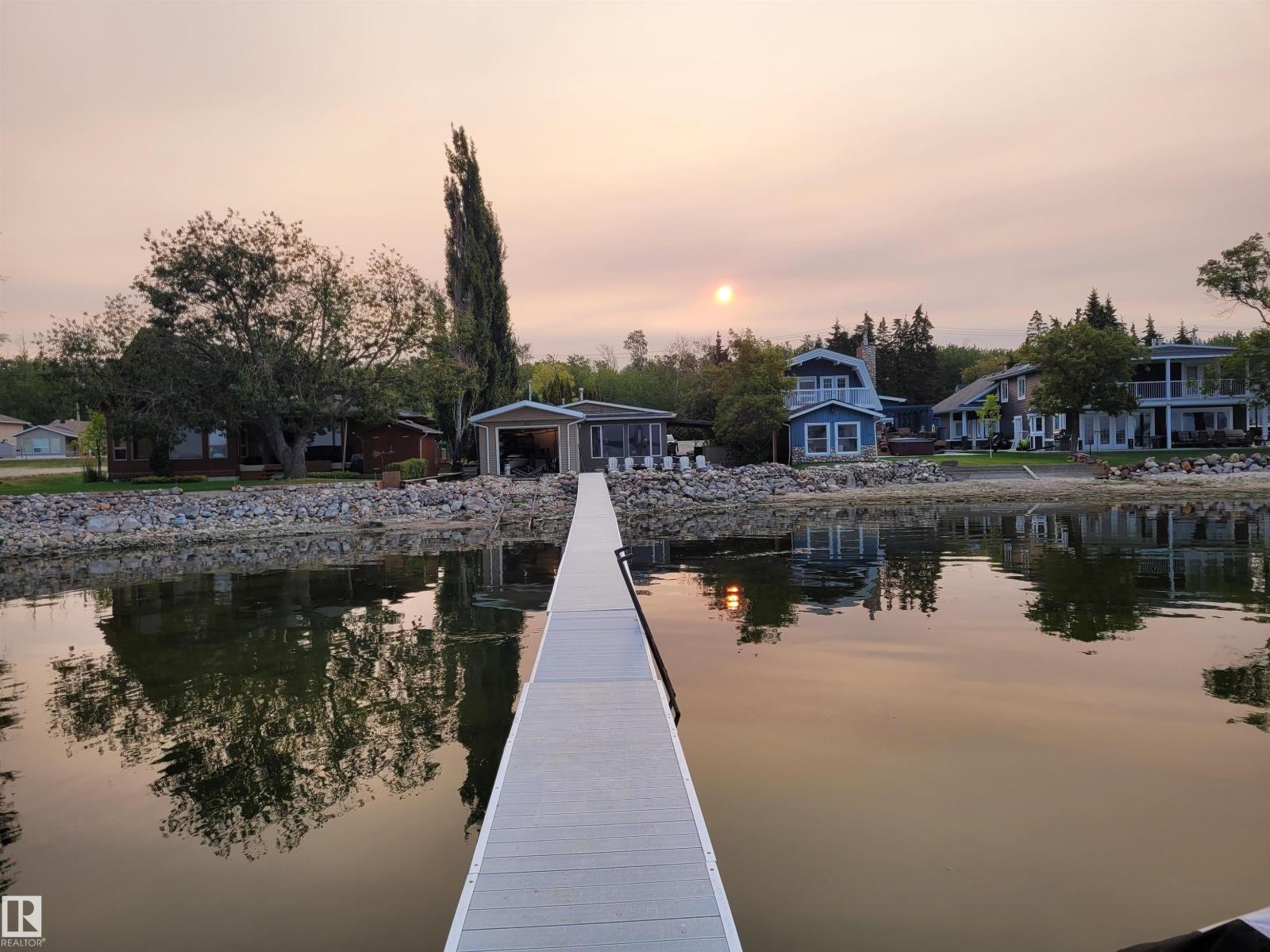 4536 Sunset Dr, Rural Lac Ste. Anne County, Alberta  T0E 0A0 - Photo 59 - E4476696