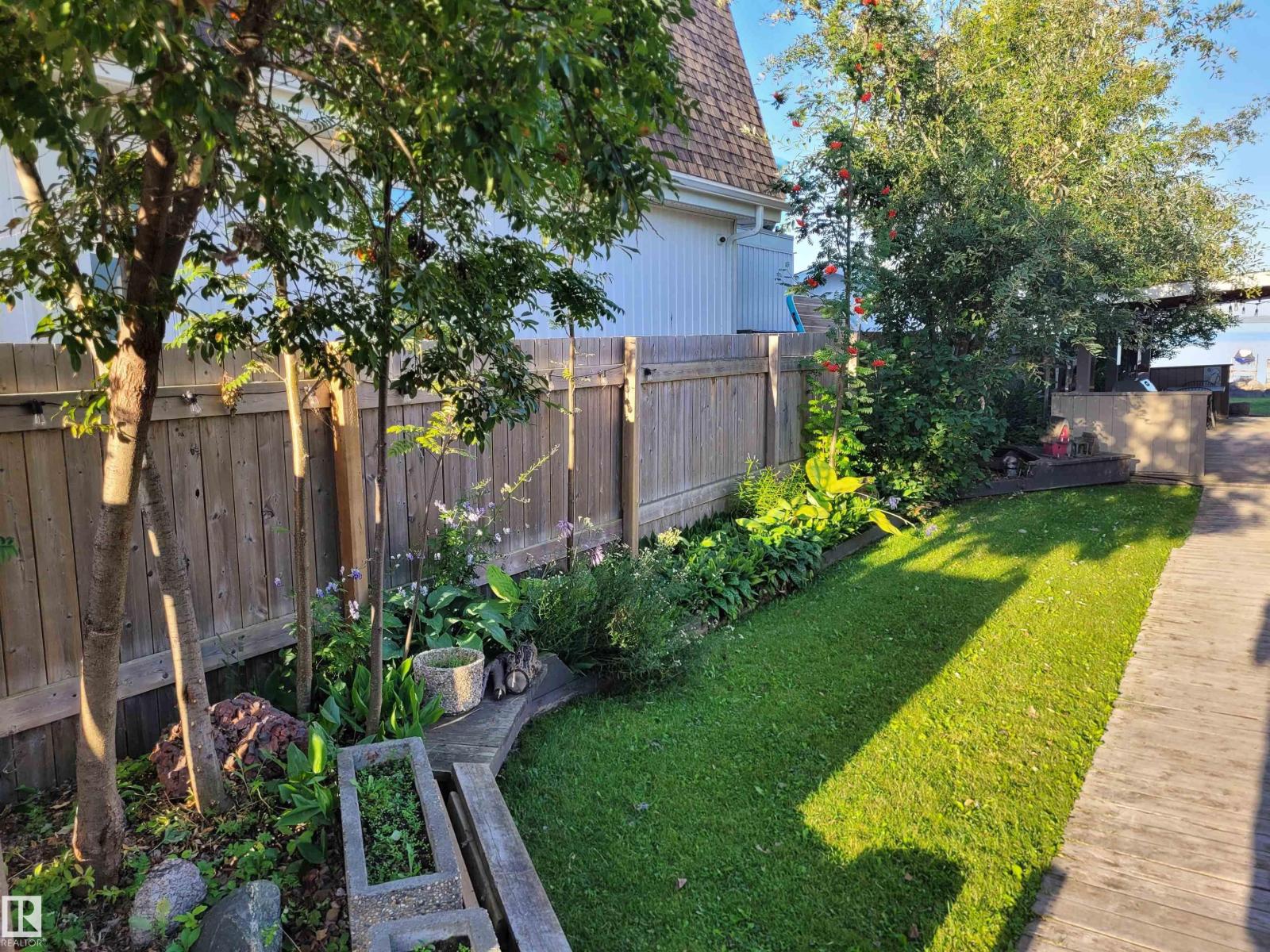 4536 Sunset Dr, Rural Lac Ste. Anne County, Alberta  T0E 0A0 - Photo 60 - E4476696