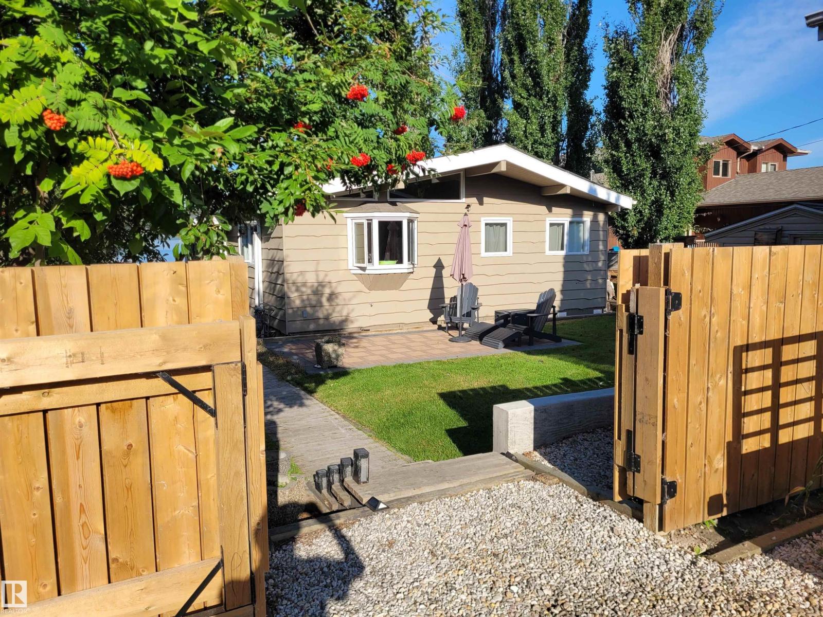 4536 Sunset Dr, Rural Lac Ste. Anne County, Alberta  T0E 0A0 - Photo 61 - E4476696