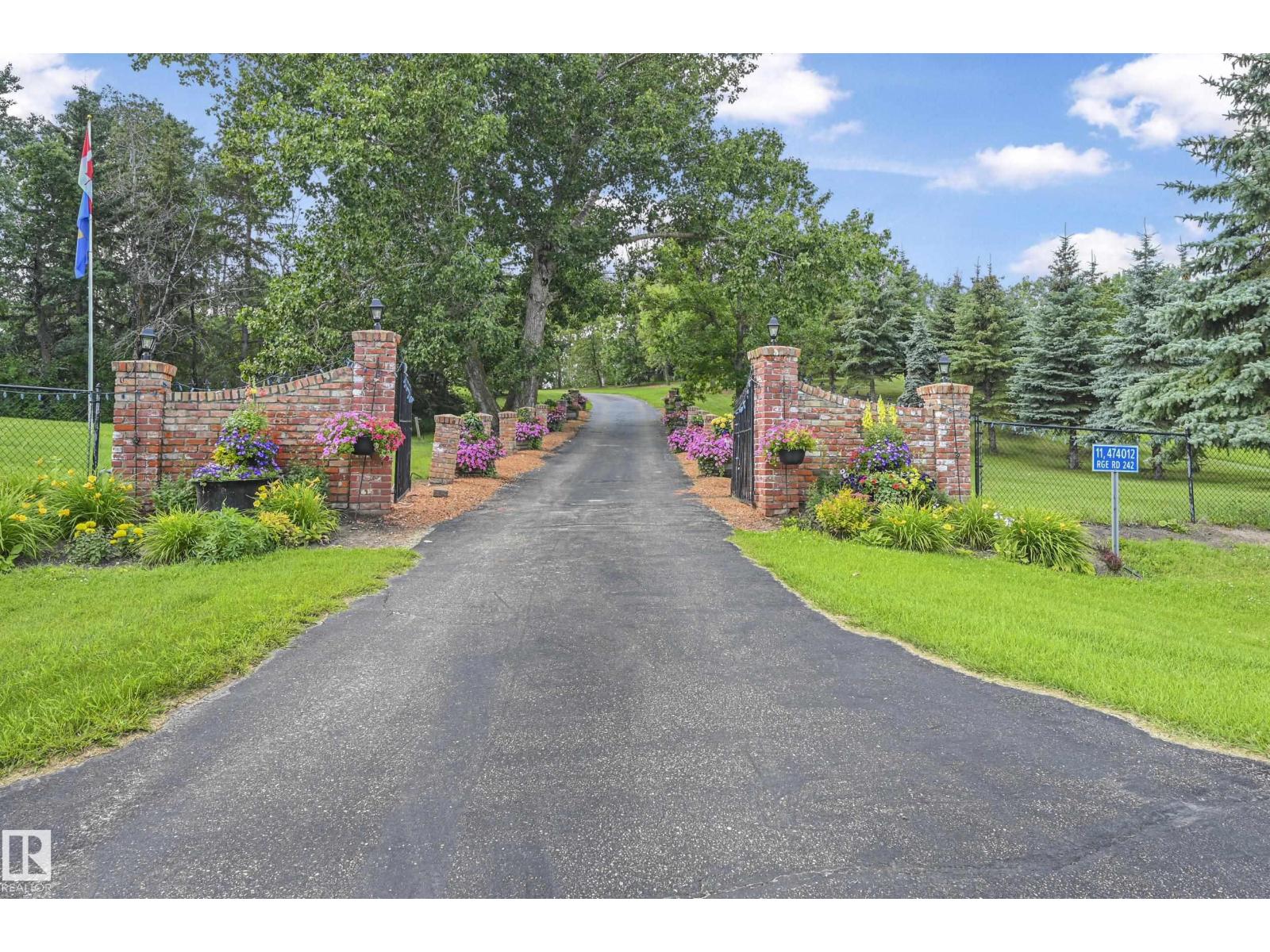 #11-474012 Rge Road 242, Rural Wetaskiwin County, Alberta  T0C 1Z0 - Photo 2 - E4477283