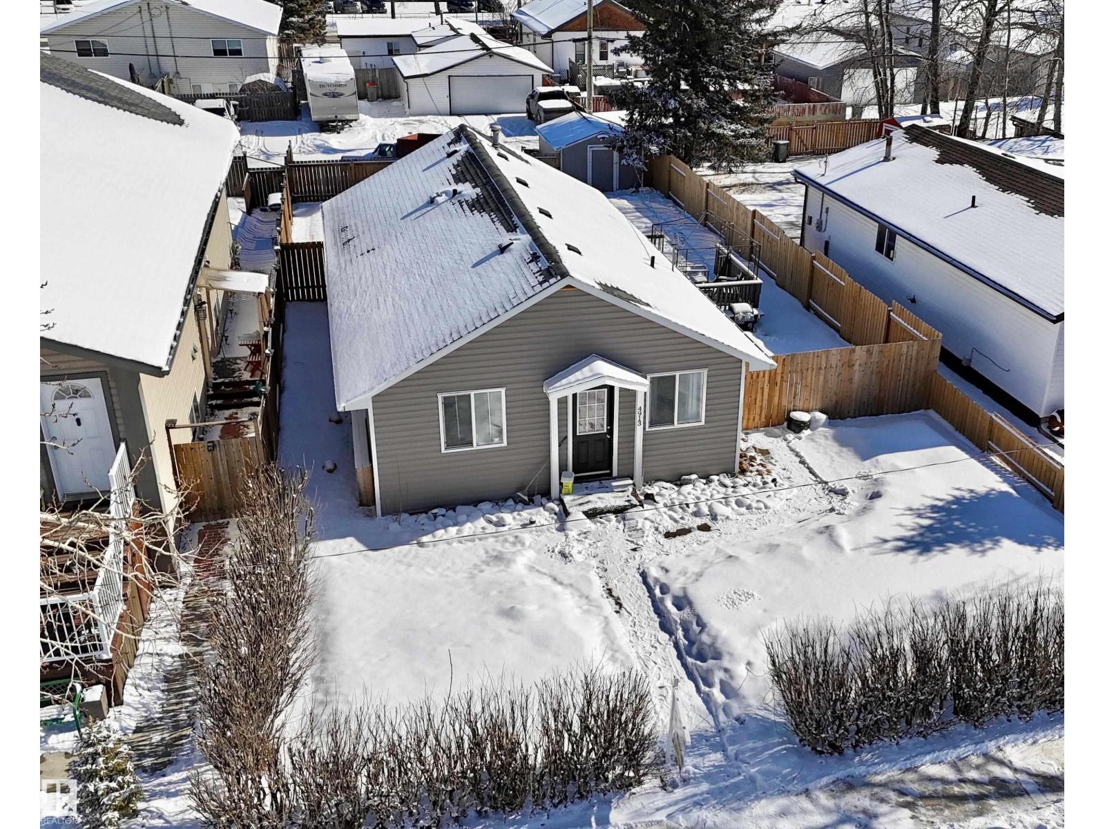 4913 44 St, Drayton Valley, Alberta  T7A 1H8 - Photo 1 - E4477420