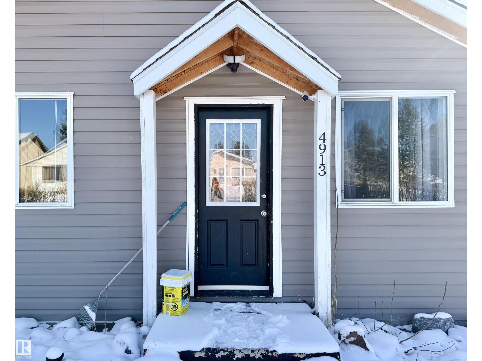 4913 44 St, Drayton Valley, Alberta  T7A 1H8 - Photo 6 - E4477420