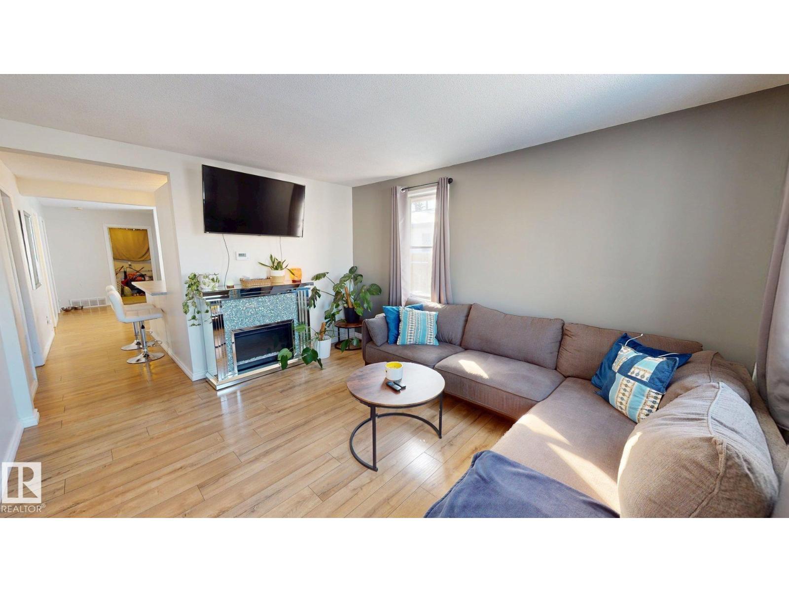 4913 44 St, Drayton Valley, Alberta  T7A 1H8 - Photo 8 - E4477420