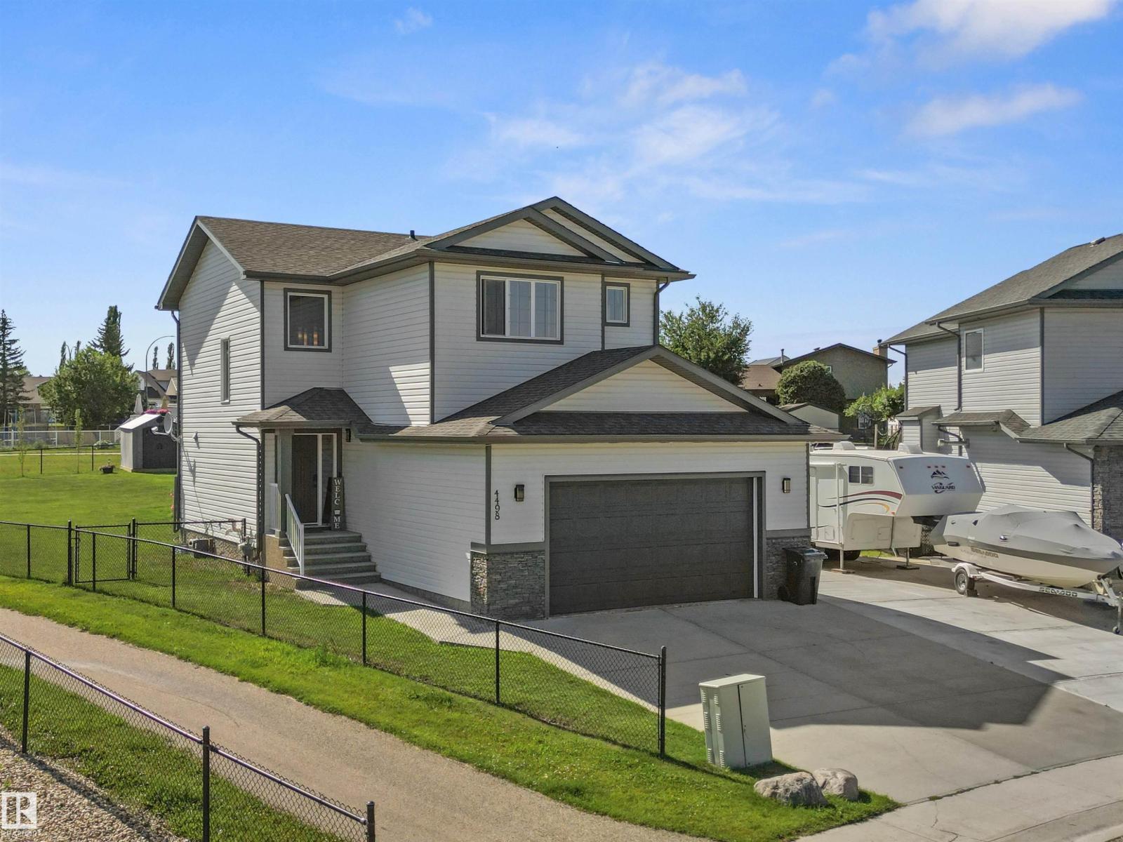 4498 40 Street, Drayton Valley, Alberta  T7A 1W4 - Photo 1 - E4477465