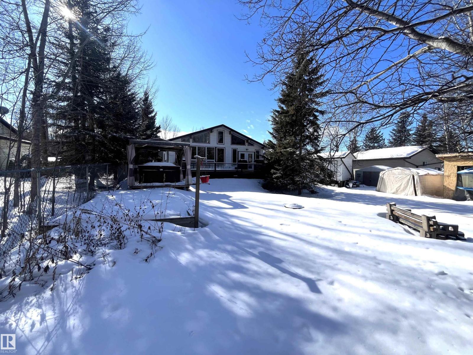 2 Bay Drive, Rural Lac Ste. Anne County, Alberta  T0E 0V0 - Photo 34 - E4477520