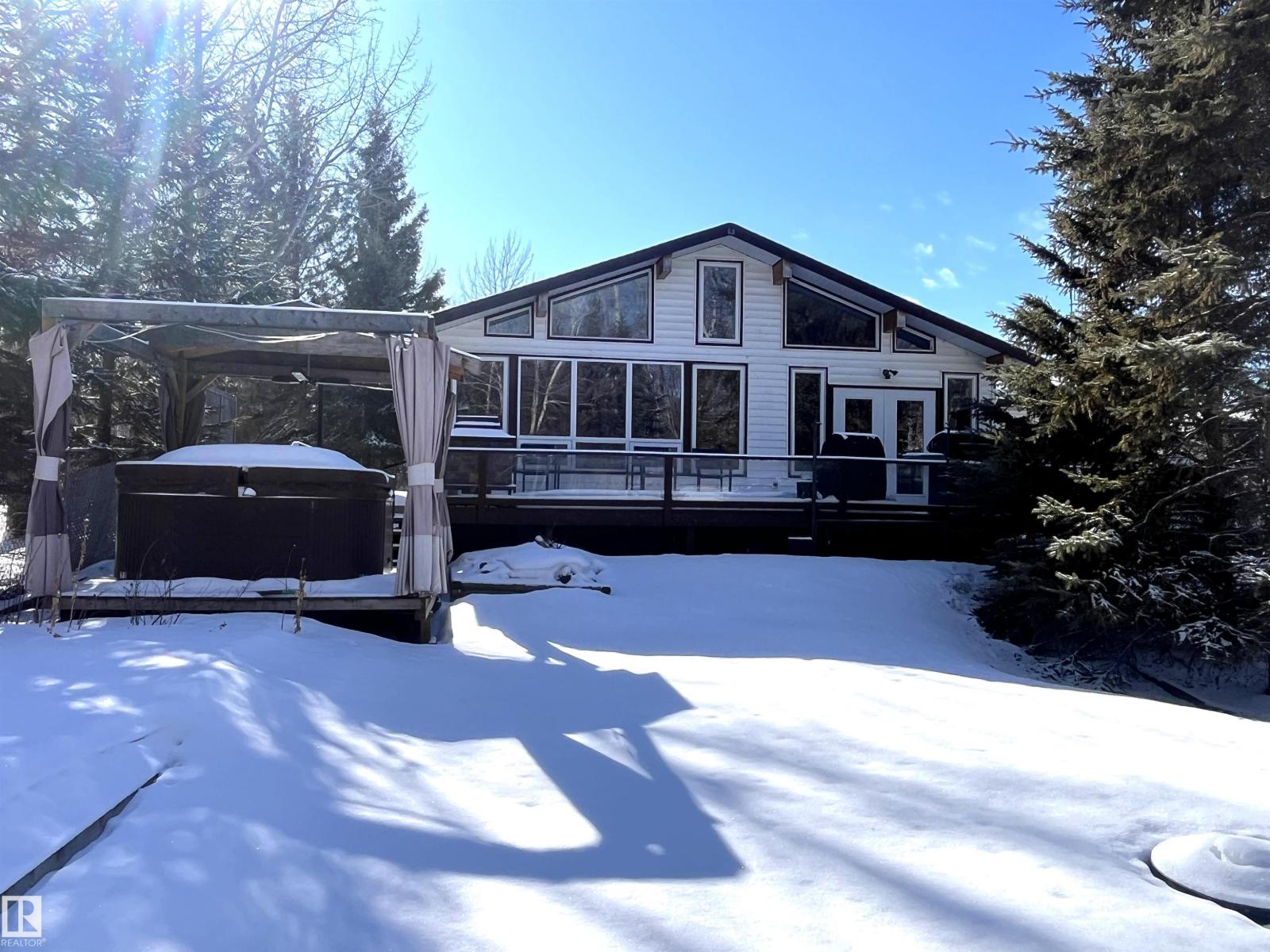 2 Bay Drive, Rural Lac Ste. Anne County, Alberta  T0E 0V0 - Photo 35 - E4477520