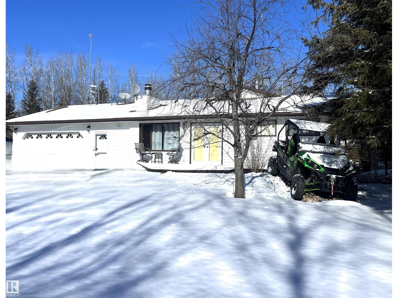 2 Bay Drive, Rural Lac Ste. Anne County, Alberta  T0E 0V0 - Photo 37 - E4477520