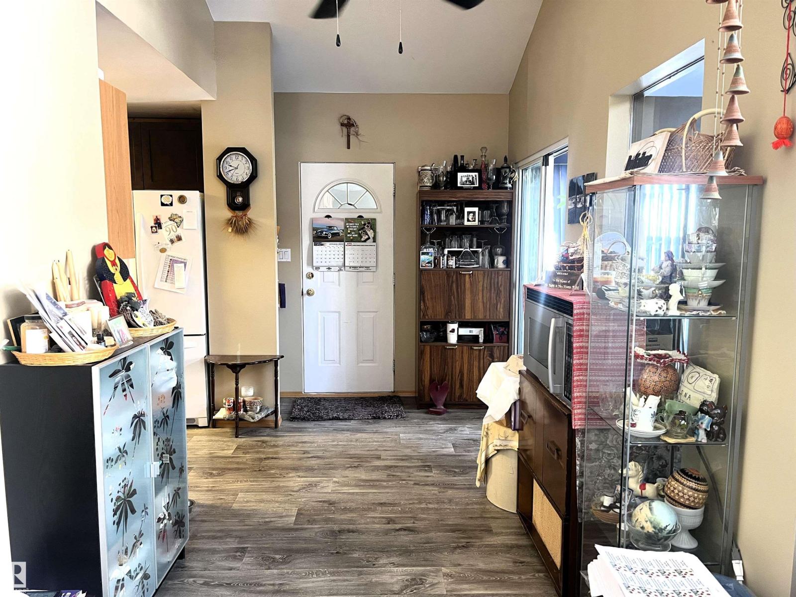 2 Bay Drive, Rural Lac Ste. Anne County, Alberta  T0E 0V0 - Photo 9 - E4477520