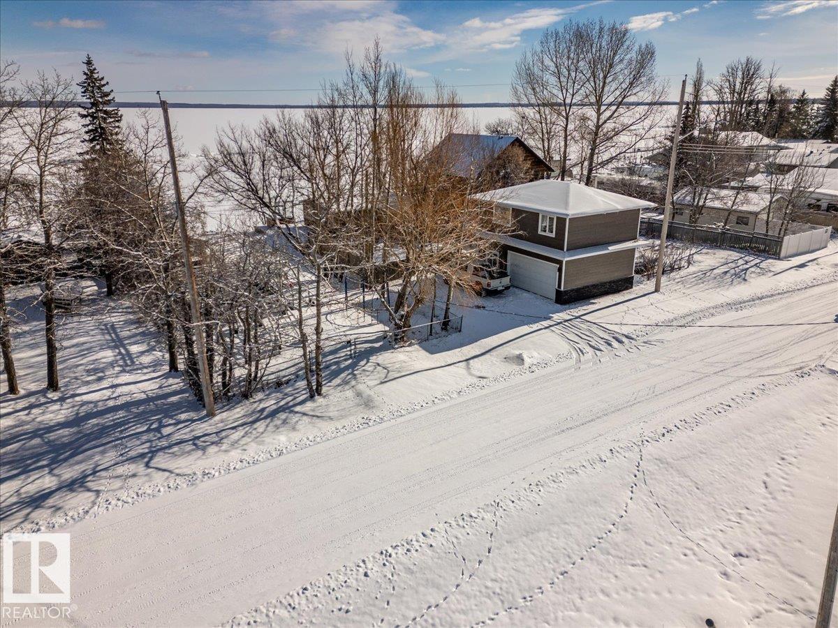 17 Lakeshore Dr, Rural Wetaskiwin County, Alberta T0C 2V0 - Photo 2 - E4477594