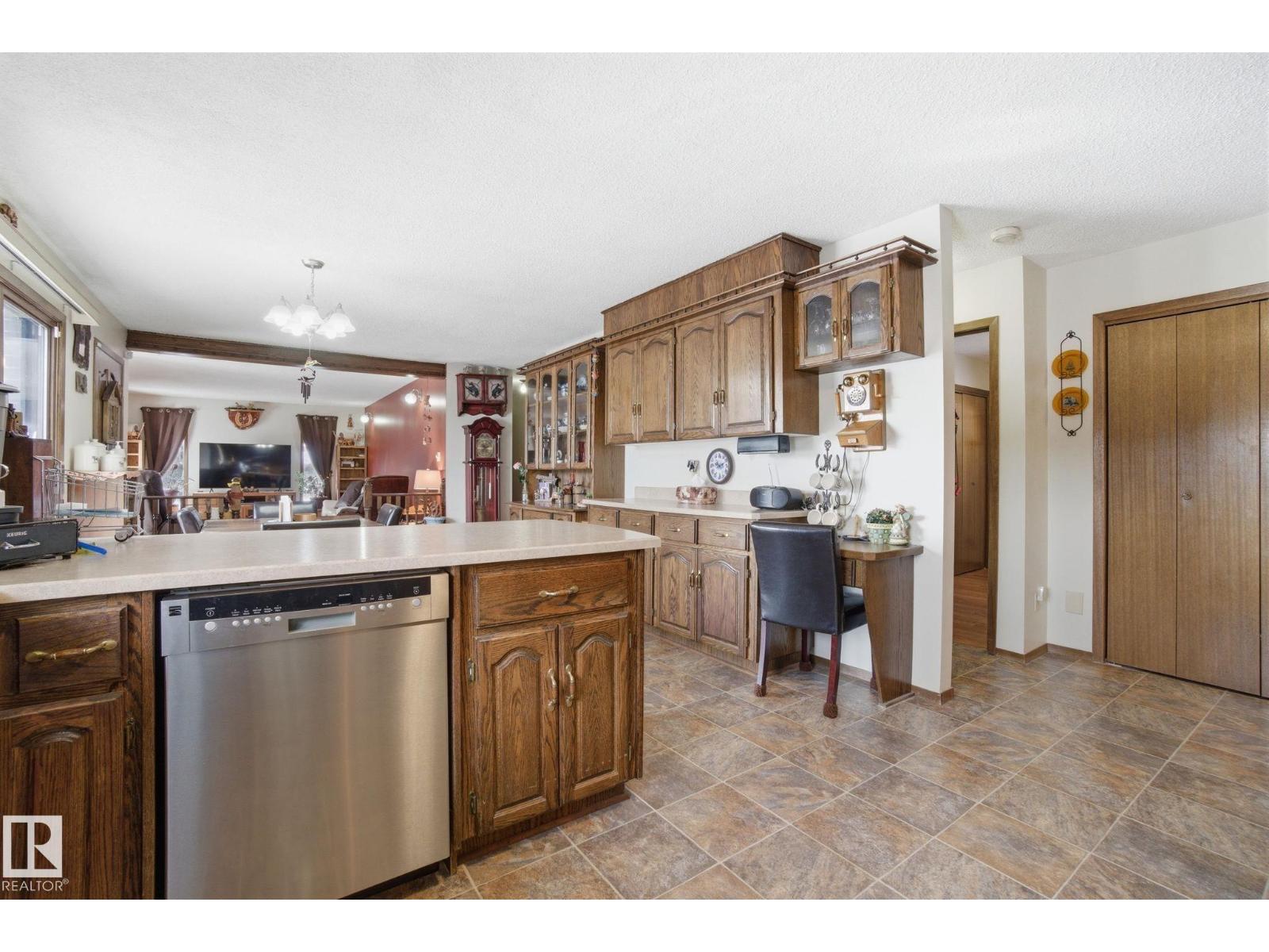 55022 Rge Road 23, Rural Lac Ste. Anne County, Alberta  T0E 1V0 - Photo 13 - E4477773