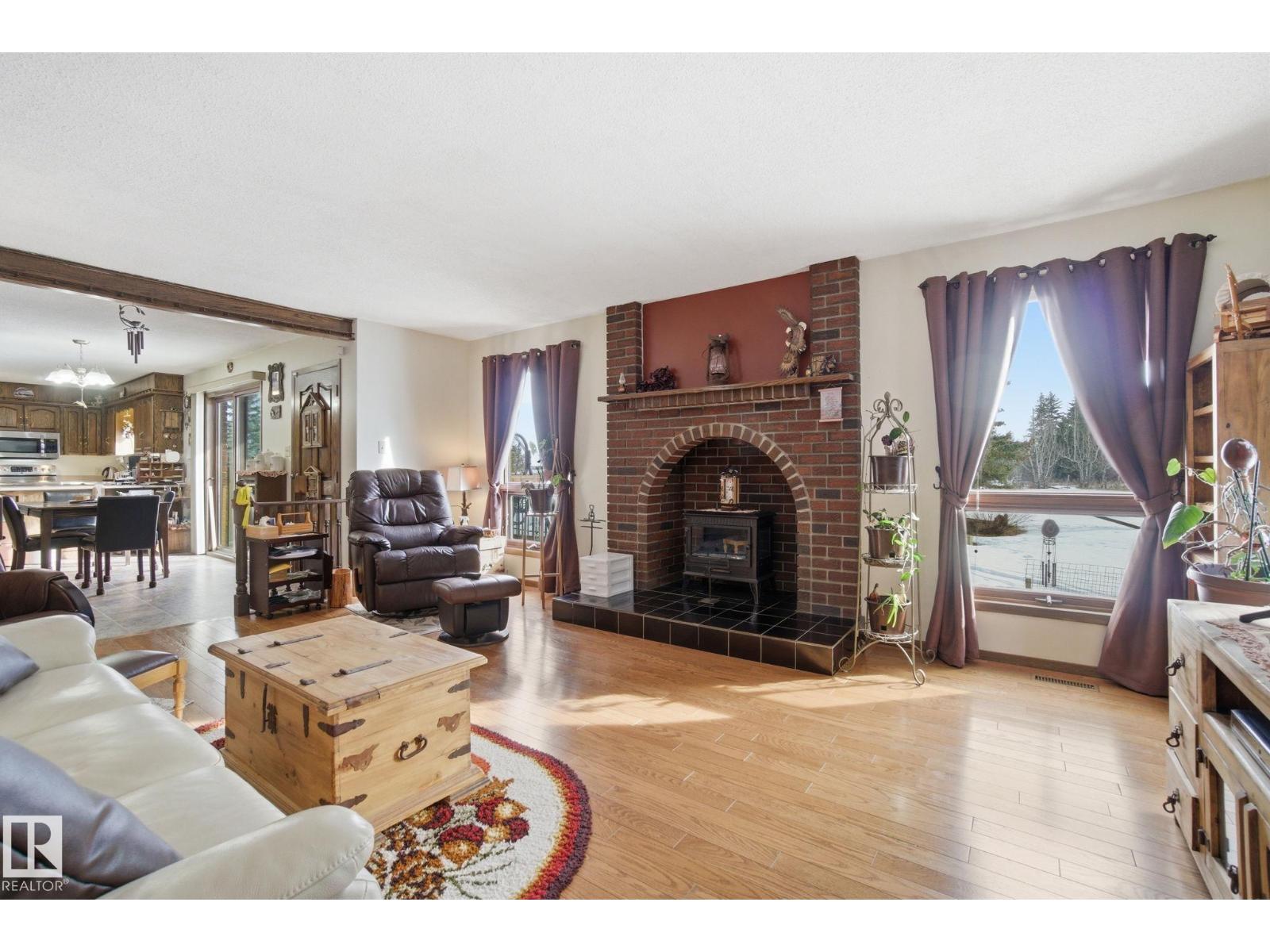 55022 Rge Road 23, Rural Lac Ste. Anne County, Alberta  T0E 1V0 - Photo 4 - E4477773