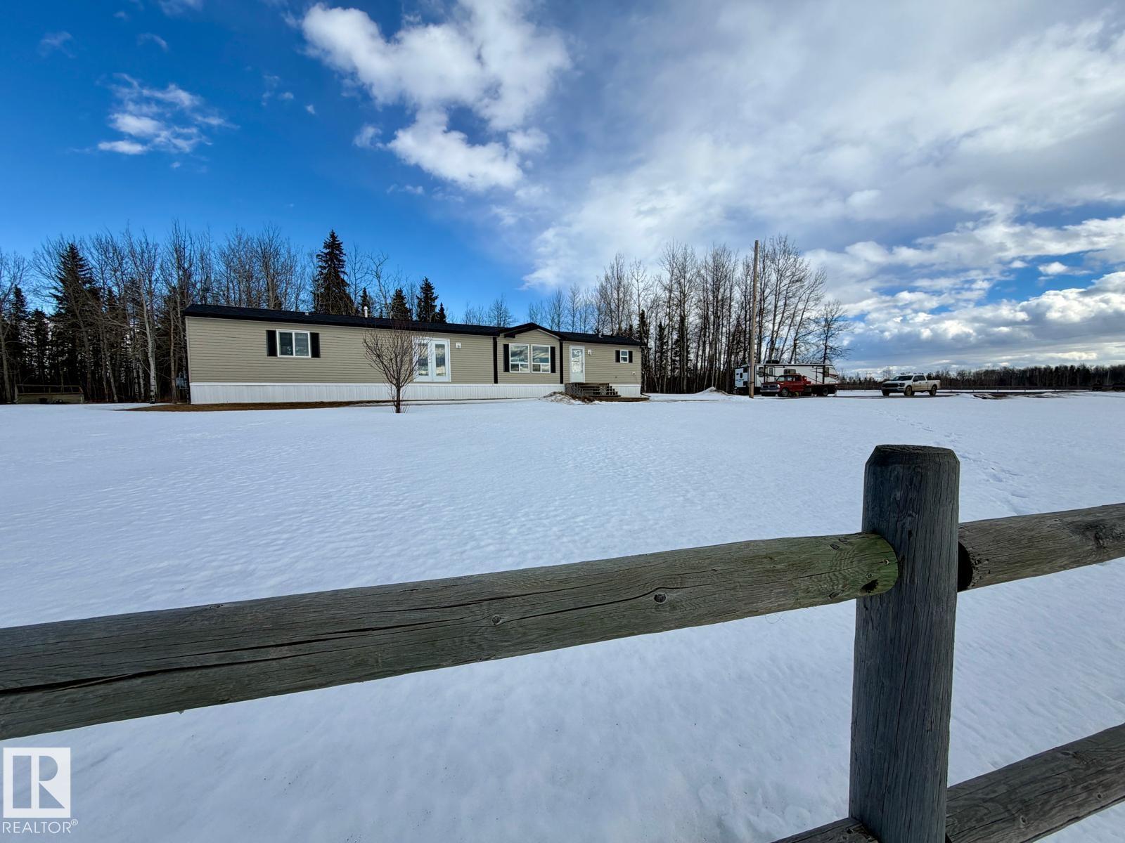 54406 Hwy 22, Rural Yellowhead, Alberta  T0E 2M0 - Photo 2 - E4477899