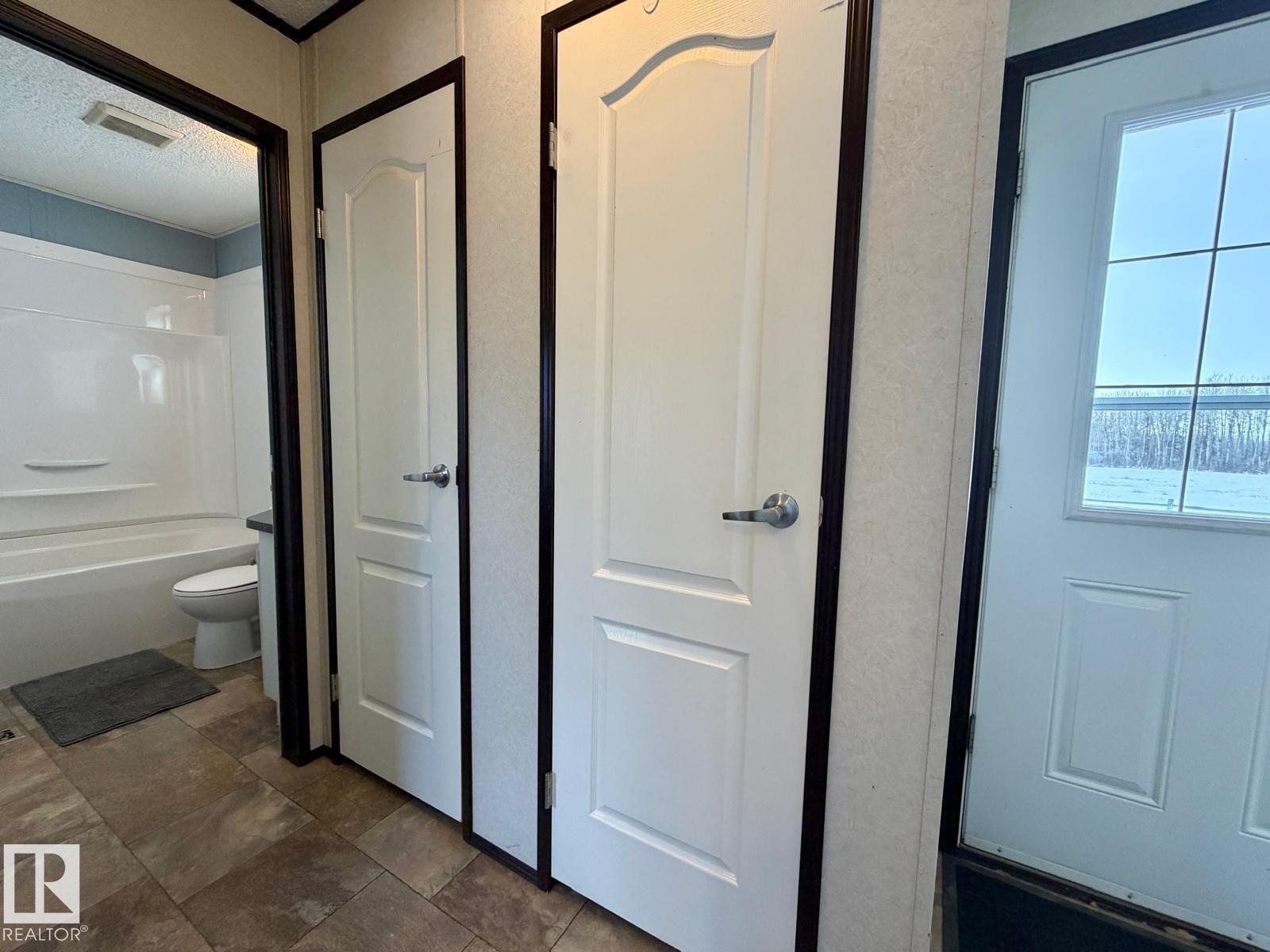 54406 Hwy 22, Rural Yellowhead, Alberta  T0E 2M0 - Photo 9 - E4477899