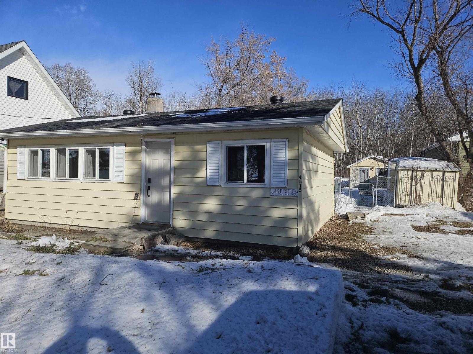 4515 Sunset Dr, Rural Lac Ste. Anne County, Alberta  T0E 0A0 - Photo 1 - E4477944