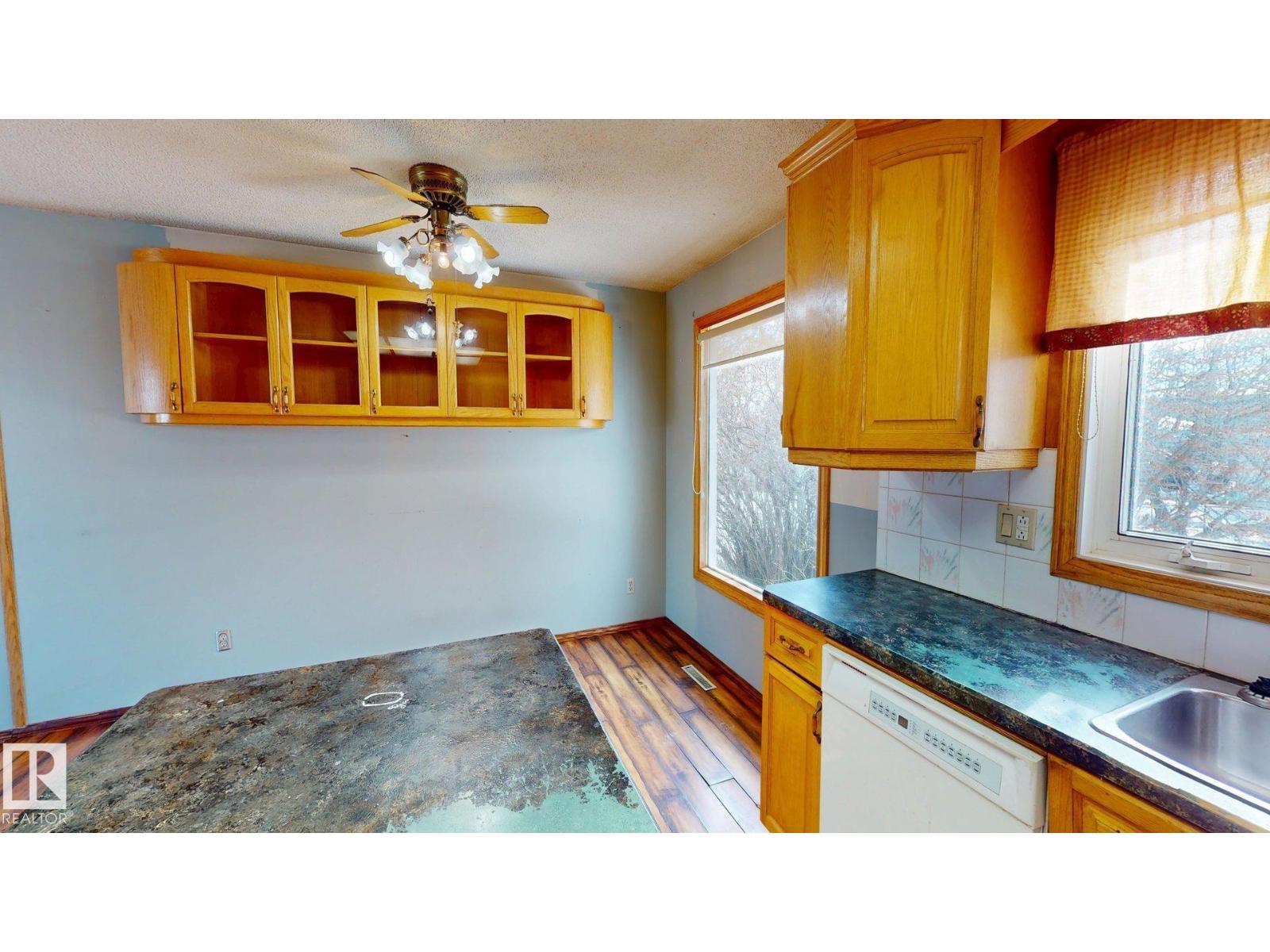 4903 54a Av, Drayton Valley, Alberta  T7A 1A3 - Photo 12 - E4478017