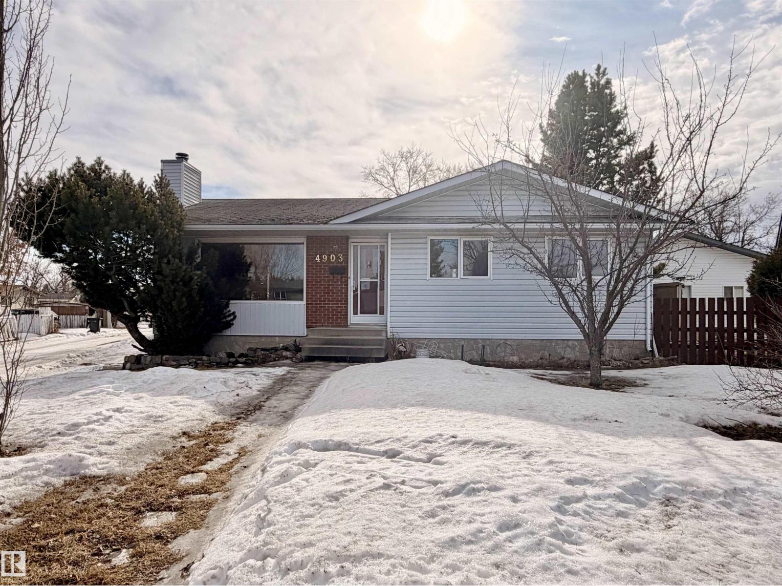 4903 54a Av, Drayton Valley, Alberta  T7A 1A3 - Photo 2 - E4478017