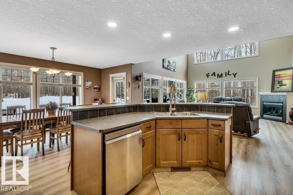 111 Crystal Springs Drive, Rural Wetaskiwin County, Alberta  T0C 2V0 - Photo 13 - E4478124