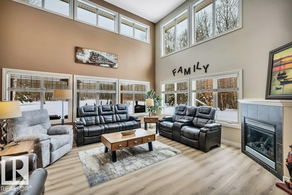 111 Crystal Springs Drive, Rural Wetaskiwin County, Alberta  T0C 2V0 - Photo 6 - E4478124