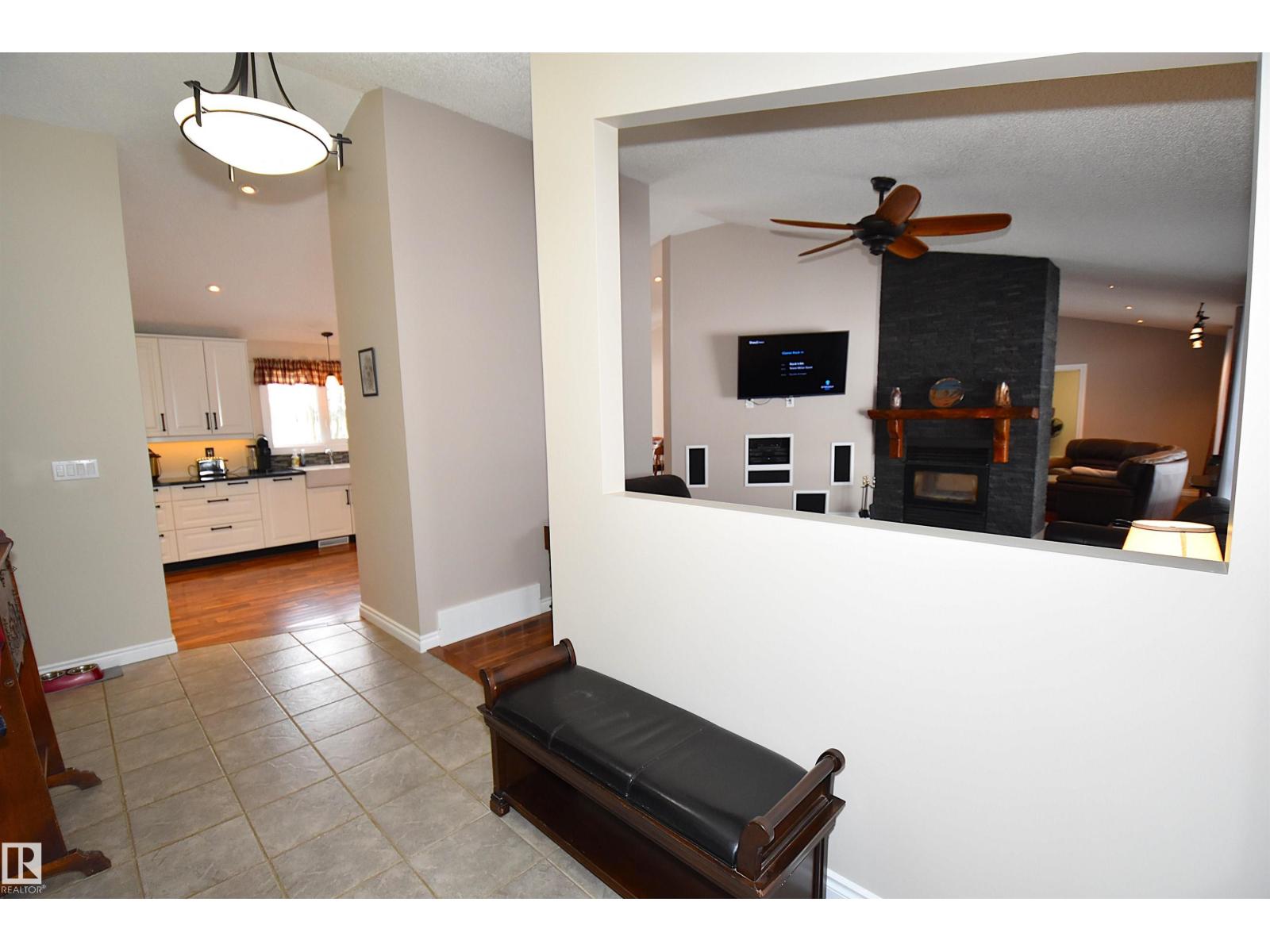 55101 Rge Road 25, Rural Lac Ste. Anne County, Alberta  T0E 1V0 - Photo 7 - E4478594