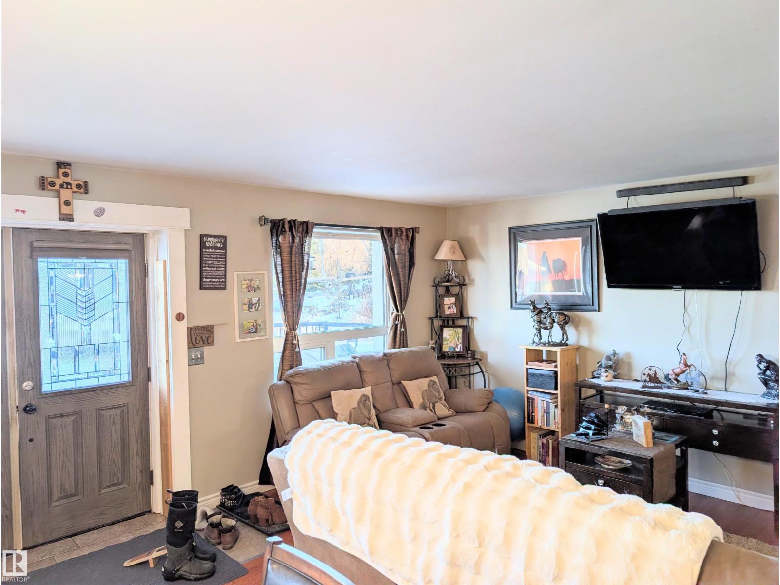 242020 Twp Road 473 10a, Rural Wetaskiwin County, Alberta  T0C 1Z0 - Photo 16 - E4478663