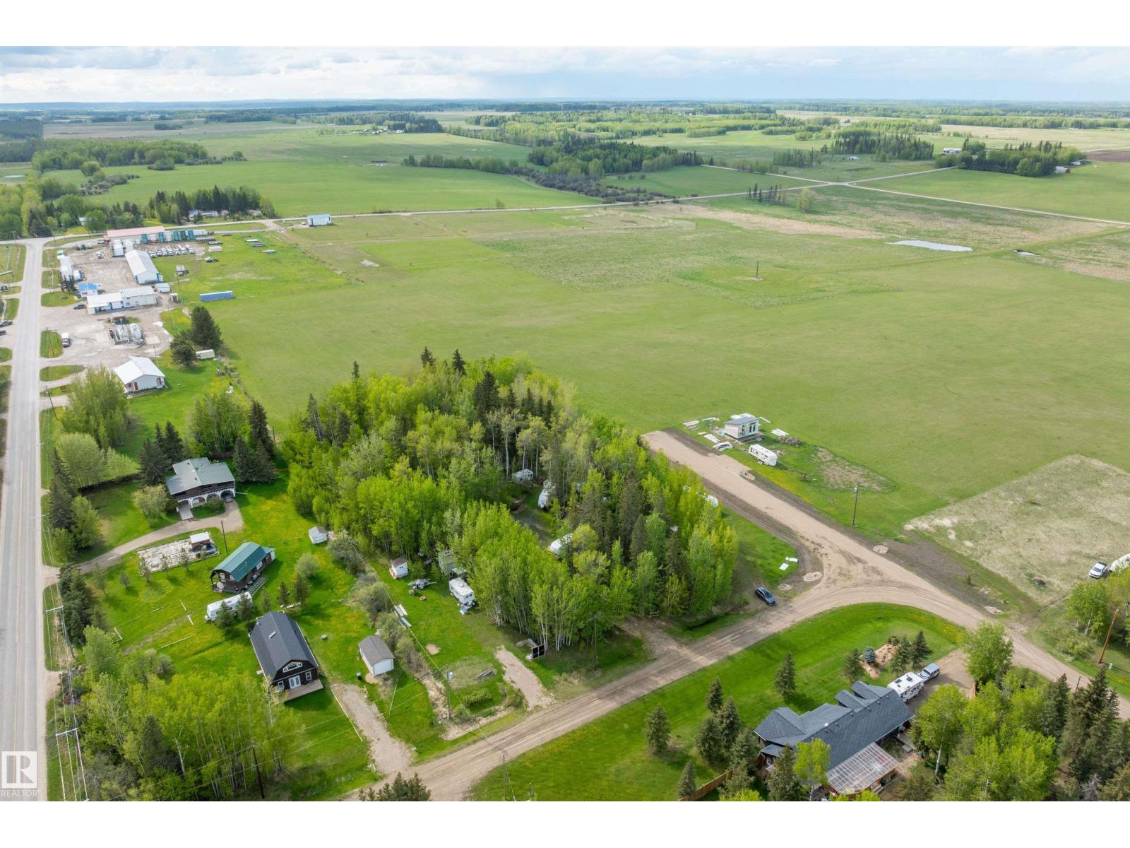 118 4 St W, Rural Wetaskiwin County, Alberta  T0C 0T0 - Photo 11 - E4478700