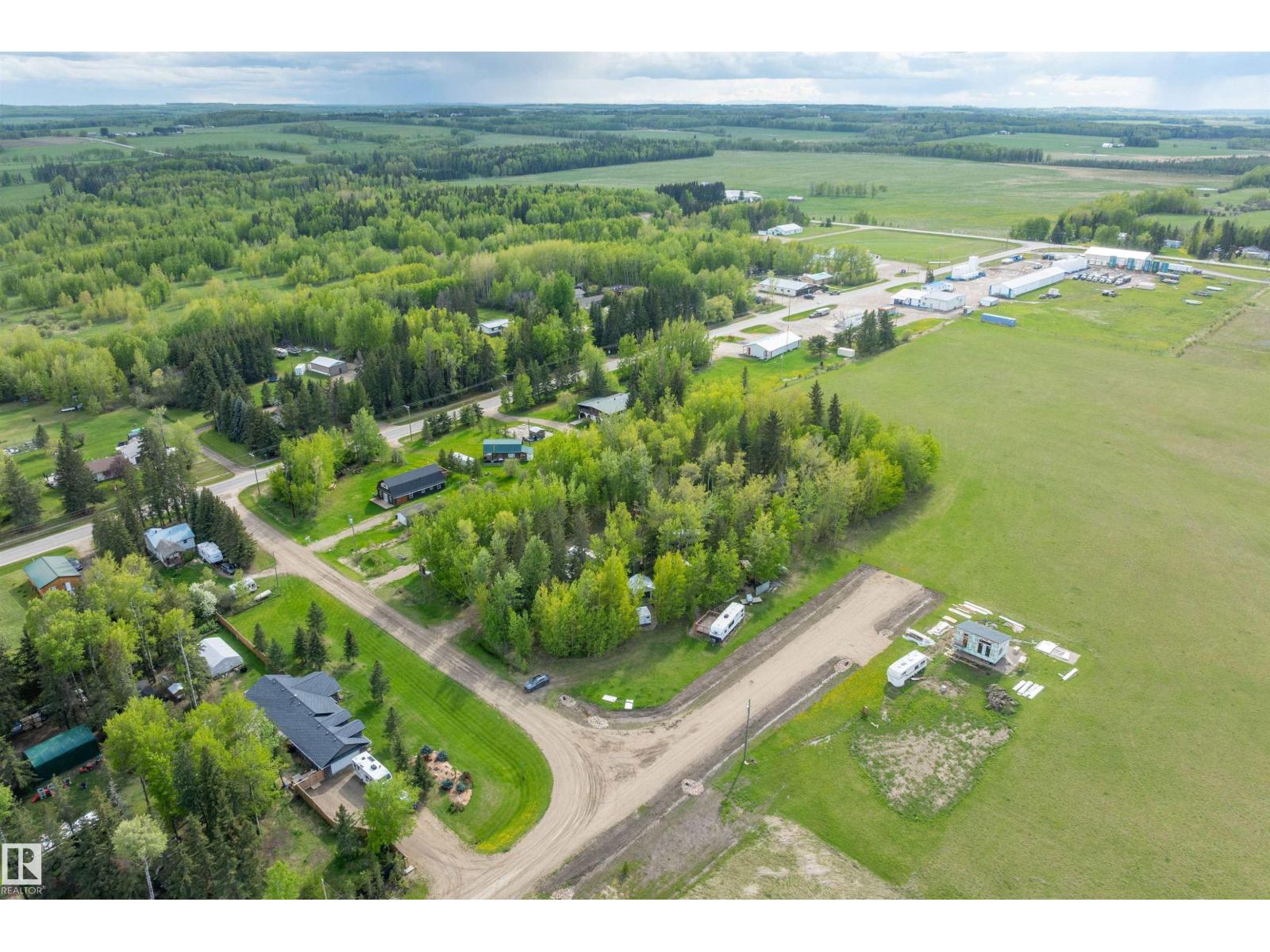 118 4 St W, Rural Wetaskiwin County, Alberta  T0C 0T0 - Photo 13 - E4478700