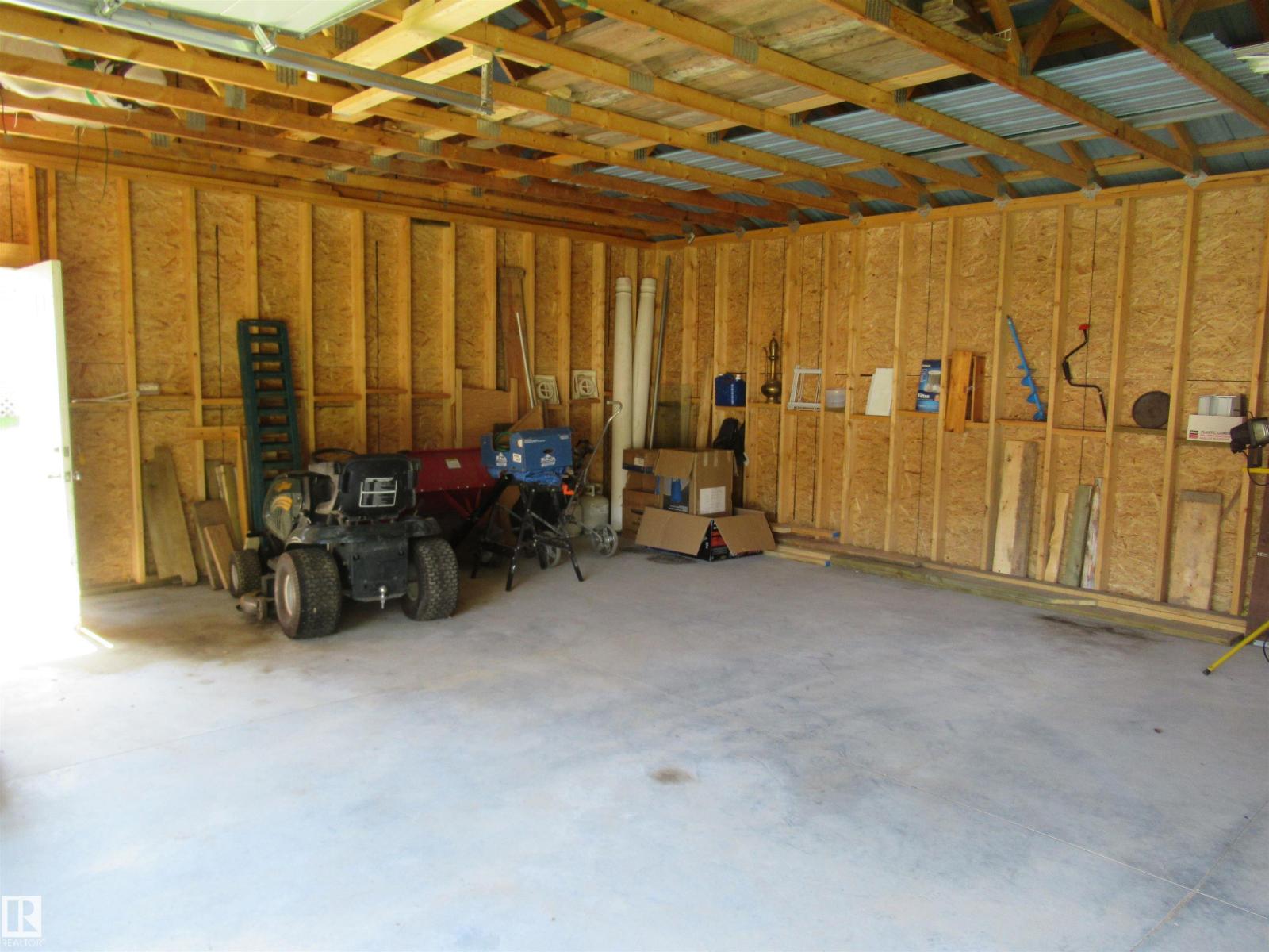 760 Mission Be, Rural Leduc County, Alberta T0C 2P0 - Photo 7 - E4478930