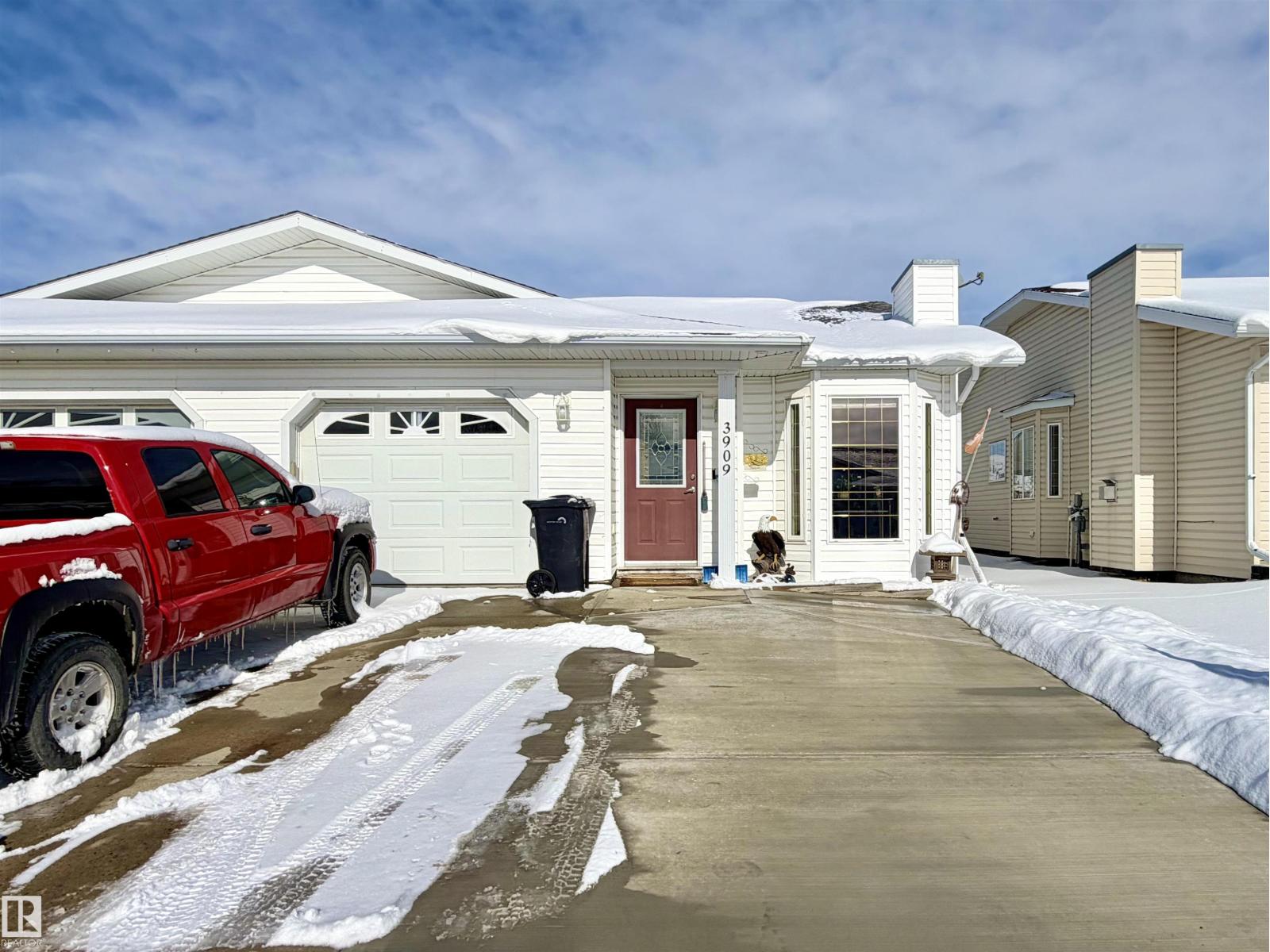 3909 46 St, Drayton Valley, Alberta  T7A 1J5 - Photo 1 - E4478987