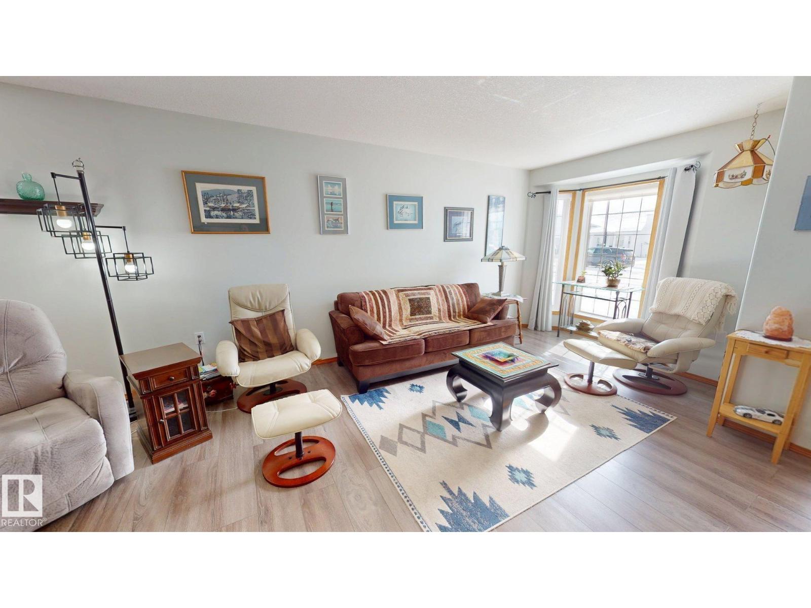 3909 46 St, Drayton Valley, Alberta  T7A 1J5 - Photo 7 - E4478987