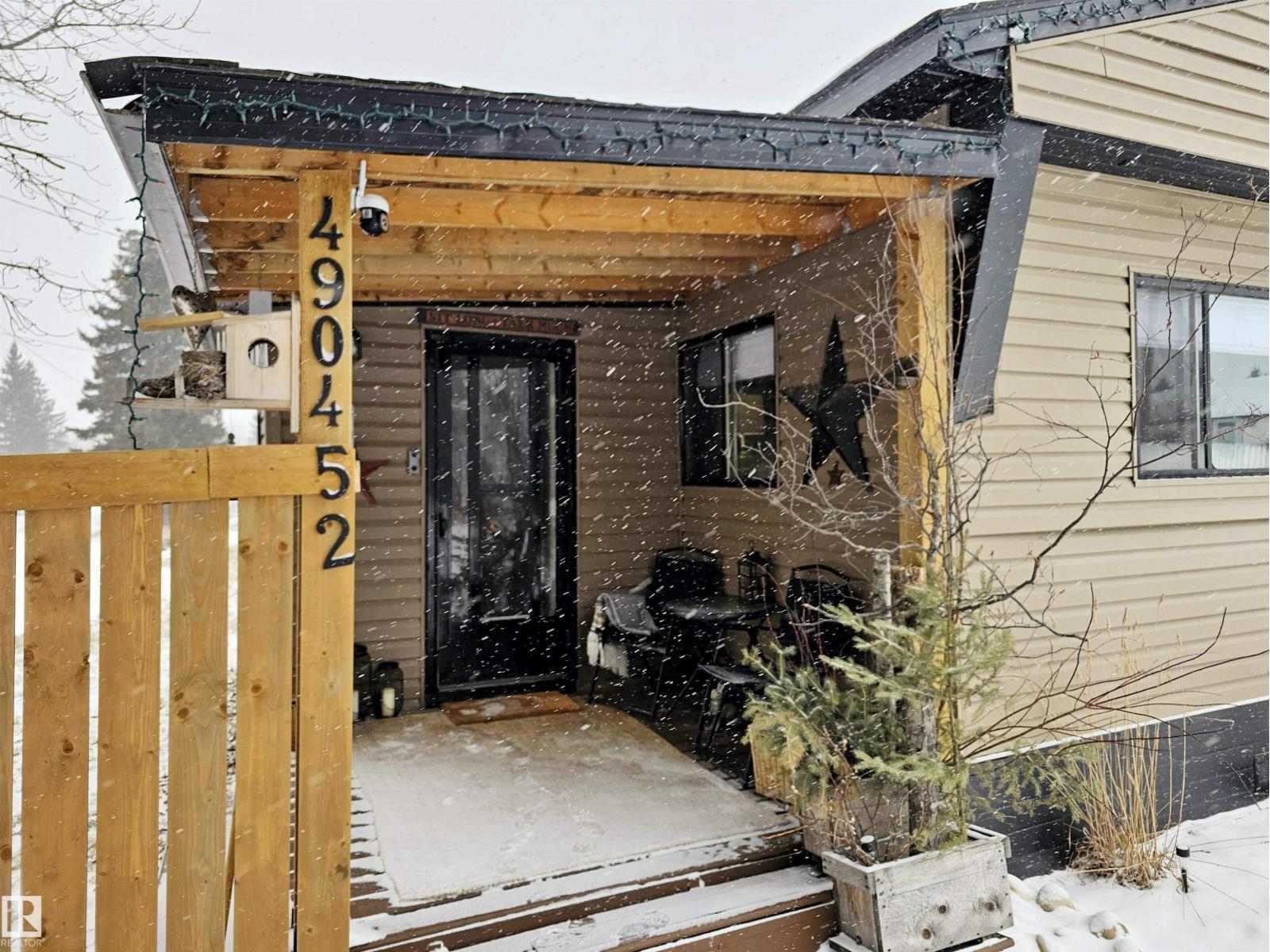 4904 52 Av, Breton, Alberta  T0C 0B8 - Photo 2 - E4479212