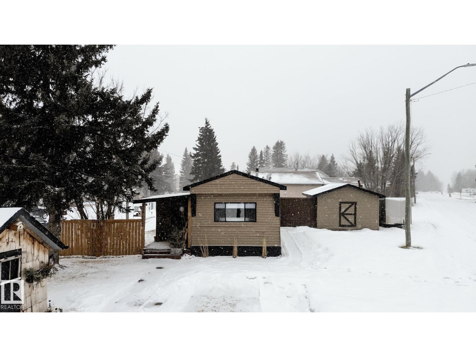 4904 52 Av, Breton, Alberta  T0C 0B8 - Photo 39 - E4479212