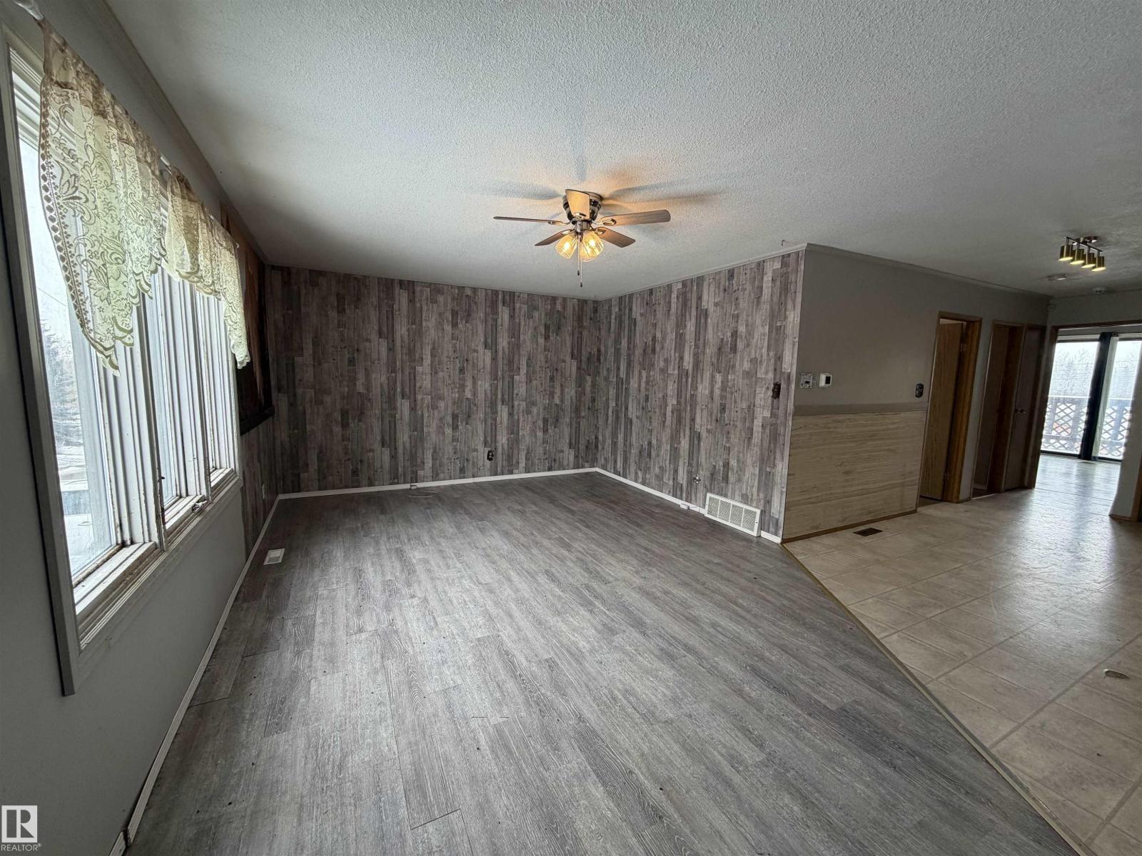 4847 50 Av, Sangudo, Alberta T0E 2A0 - Photo 14 - E4479267