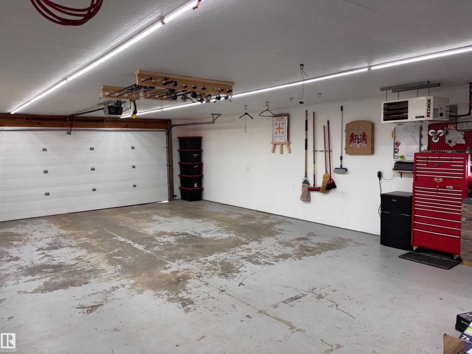 4002 Scott Av, Rural Wetaskiwin County, Alberta  T0C 2C0 - Photo 46 - E4479367