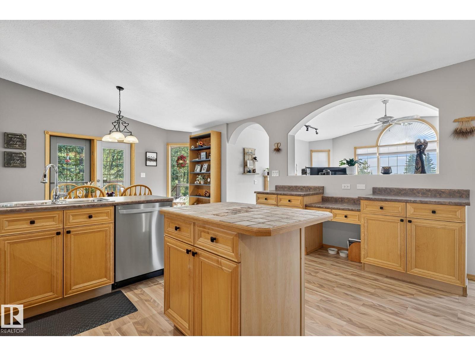 4002 Scott Av, Rural Wetaskiwin County, Alberta  T0C 2C0 - Photo 9 - E4479367