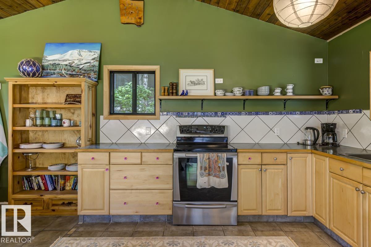 6 Hazel Av, Rural Lac Ste. Anne County, Alberta  T0E 0L0 - Photo 11 - E4479371