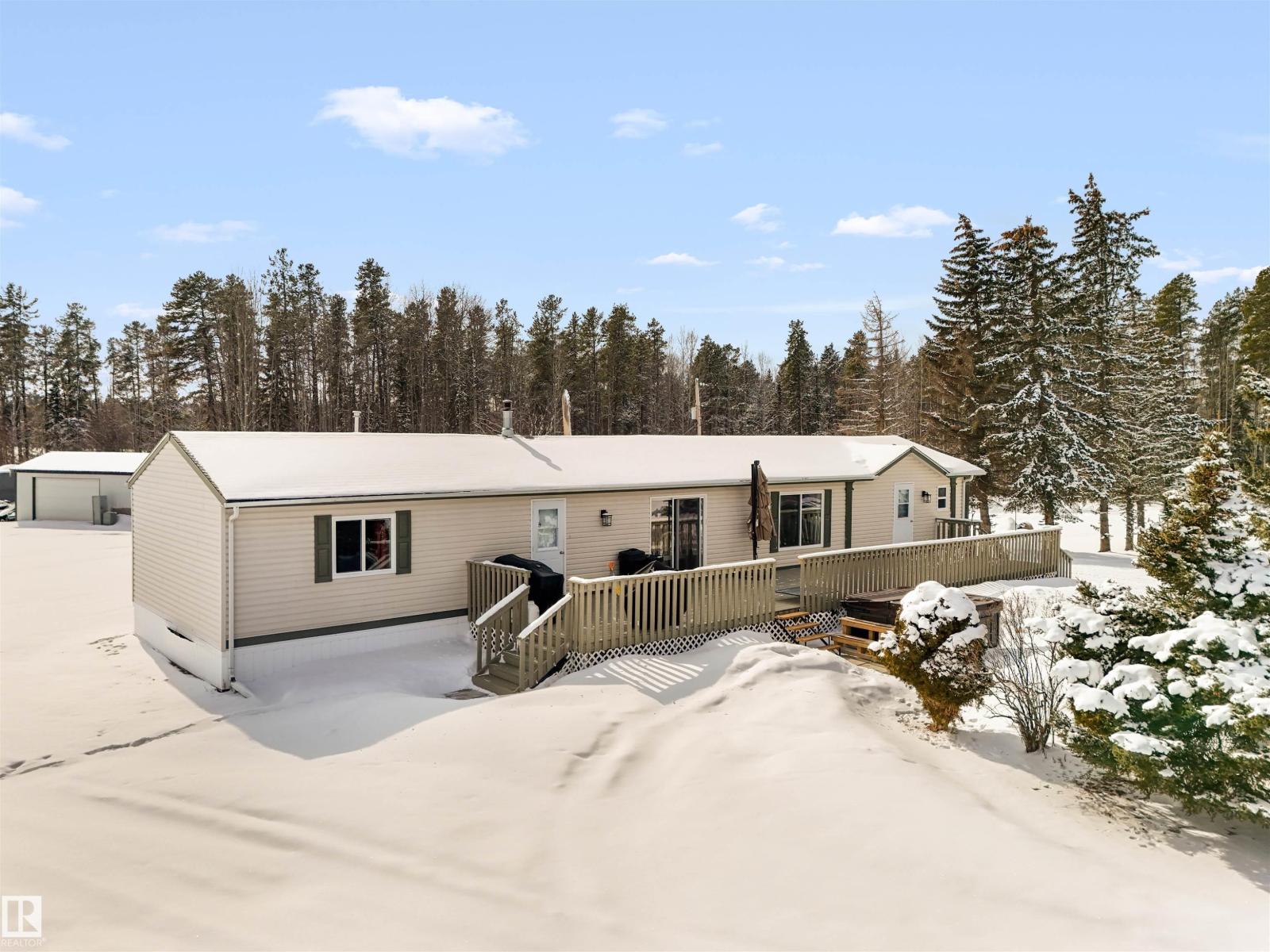 8213 Hwy 621, Rural Brazeau County, Alberta  T7A 2A2 - Photo 2 - E4479515