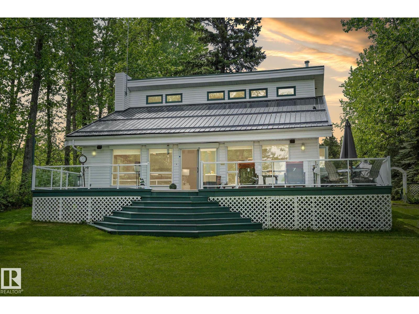 4418 Hwy 633, Rural Lac Ste. Anne County, Alberta  T0E 0L0 - Photo 1 - E4479983