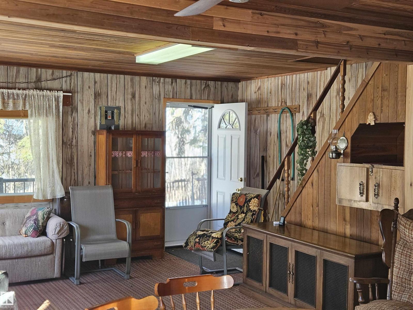 18 Willow Av, Rural Lac Ste. Anne County, Alberta  T0E 0V0 - Photo 11 - E4480007