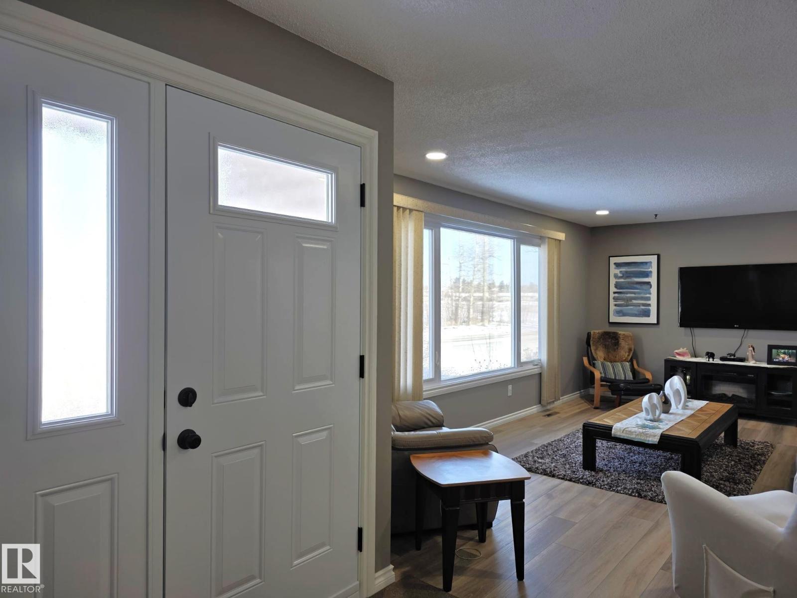 4307 47 St, Drayton Valley, Alberta  T7A 1G8 - Photo 12 - E4480125