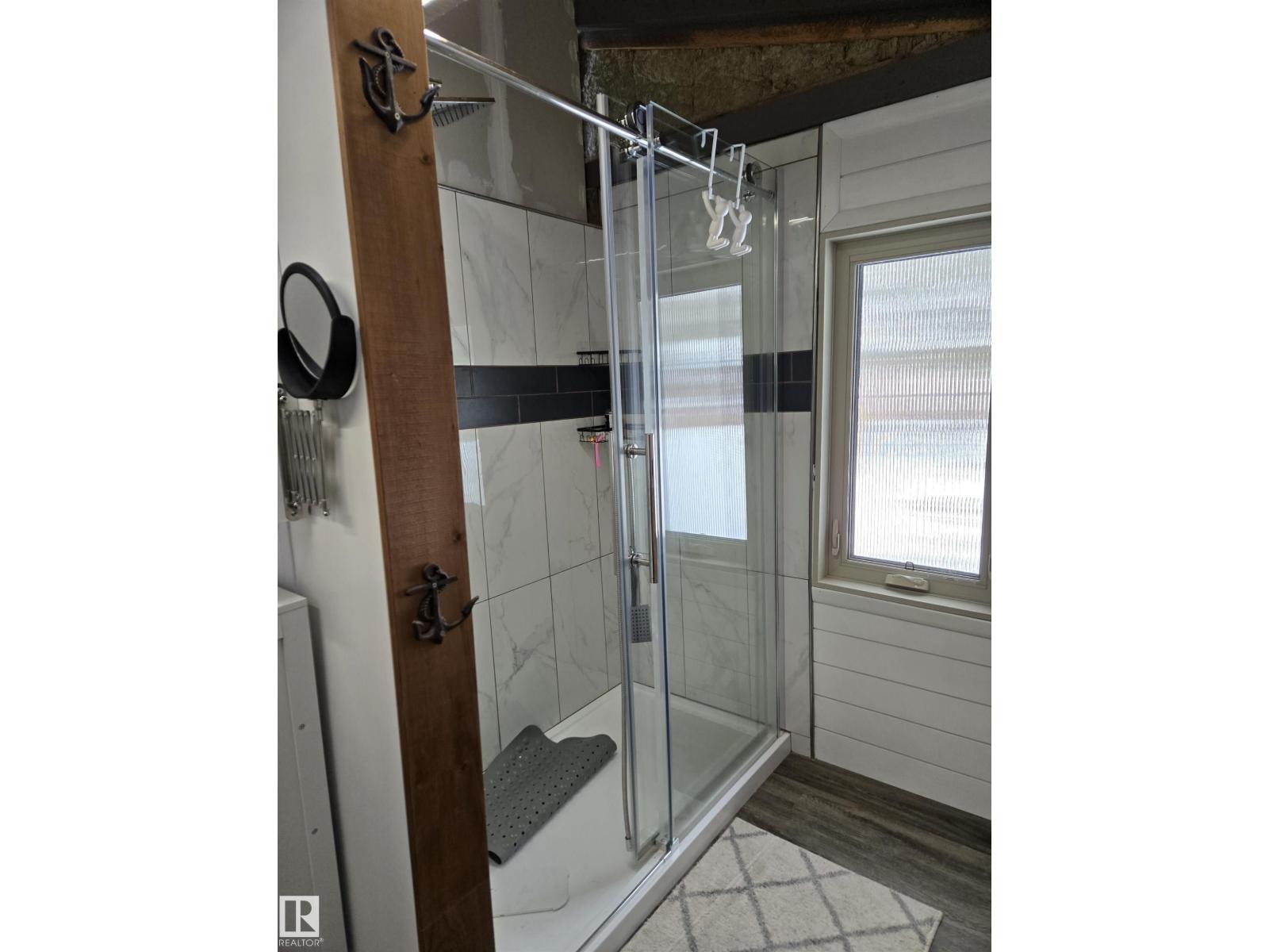 5 Conifer Cr, Rural Lac Ste. Anne County, Alberta  T0E 0V0 - Photo 17 - E4480421