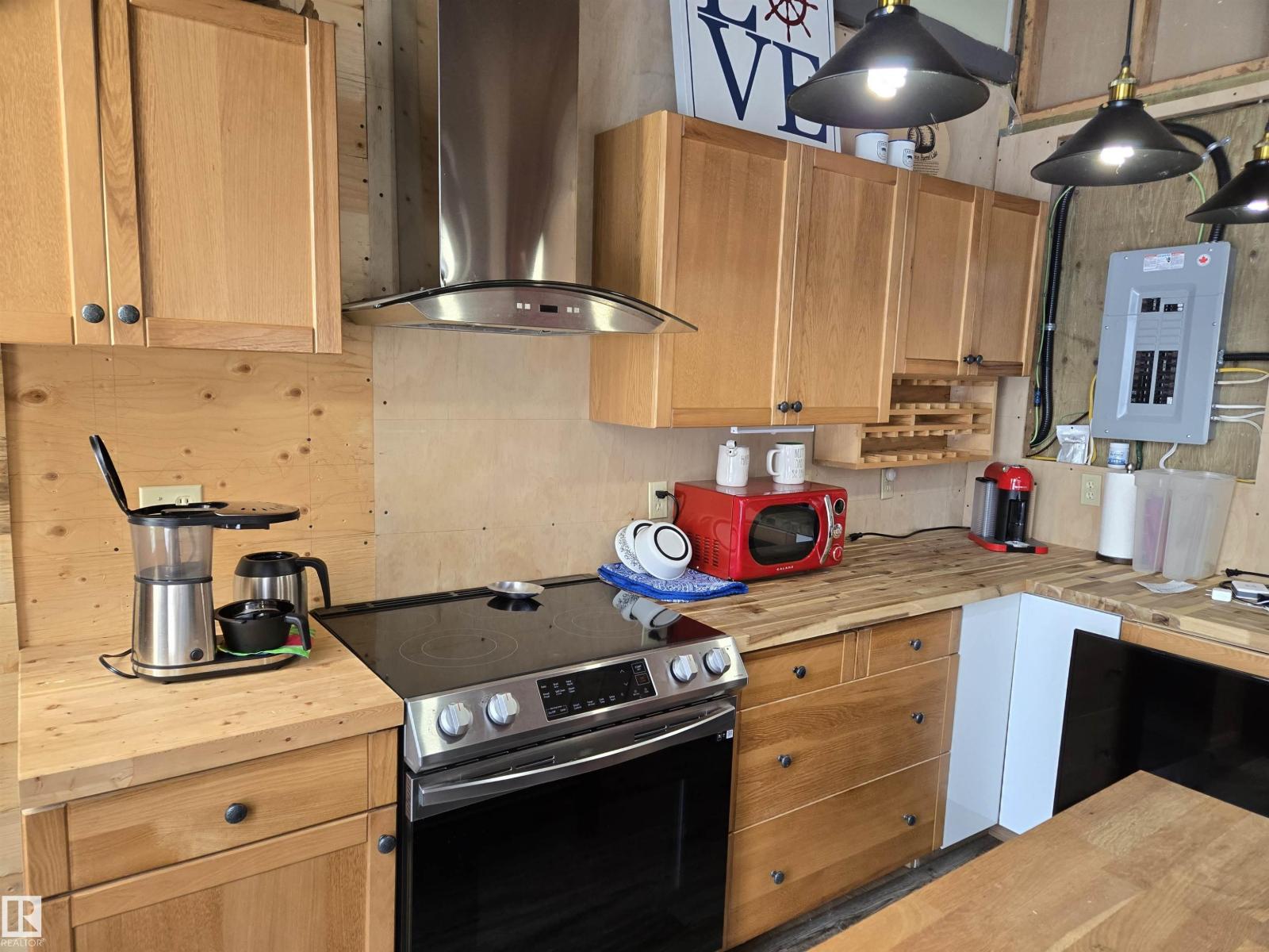 5 Conifer Cr, Rural Lac Ste. Anne County, Alberta  T0E 0V0 - Photo 5 - E4480421