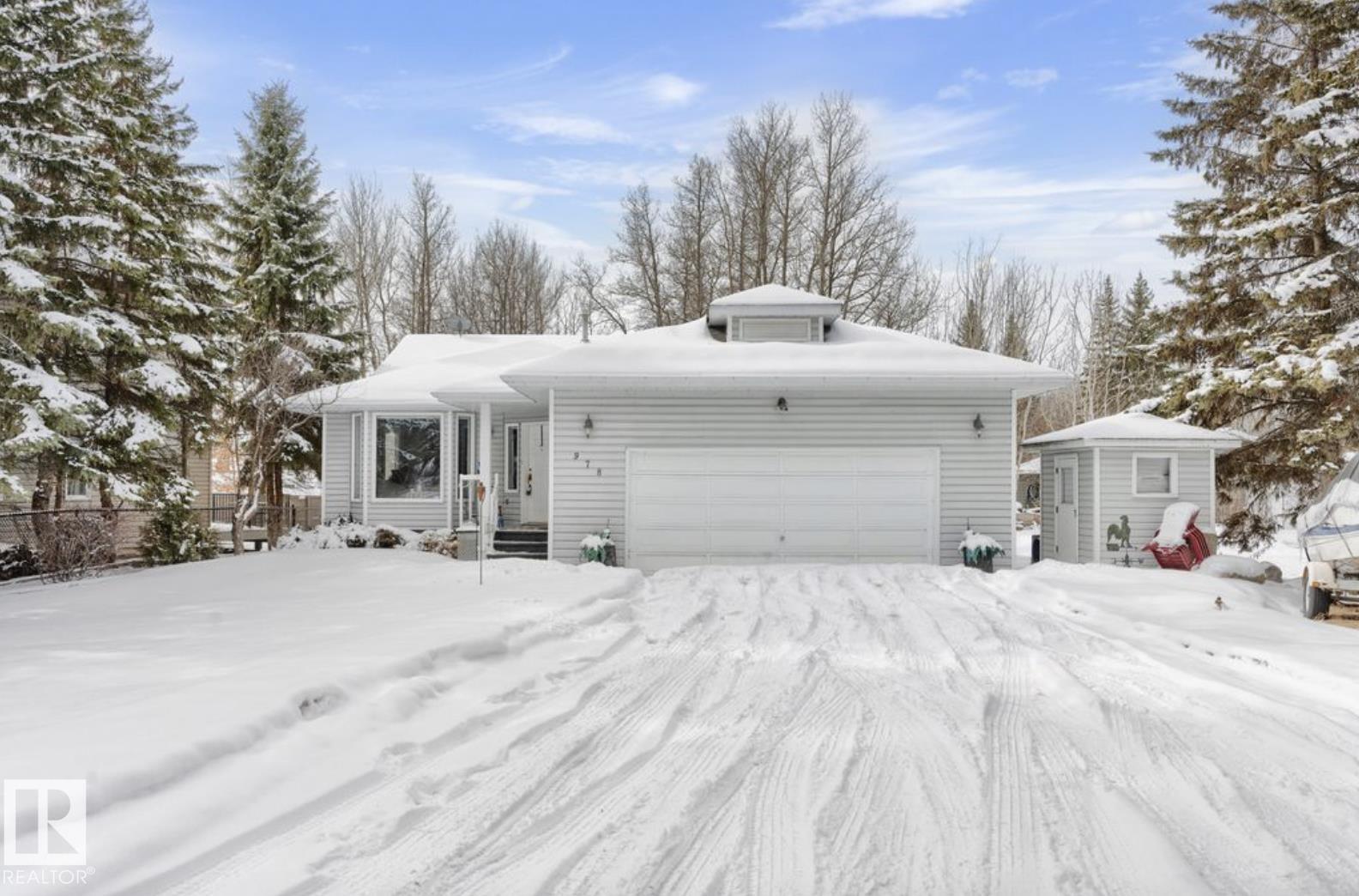 978 9 Street, Rural Lac Ste. Anne County, Alberta  T0E 1A0 - Photo 1 - E4480445