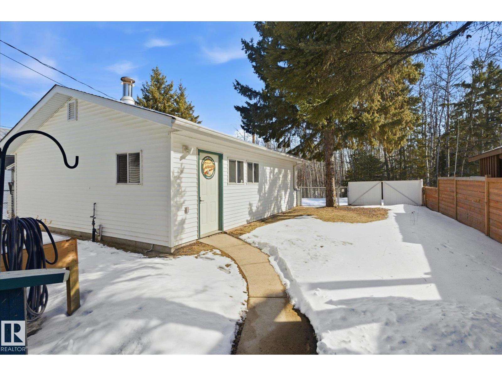 5517 52 St, Wabamun, Alberta  T0E 2K0 - Photo 5 - E4480514