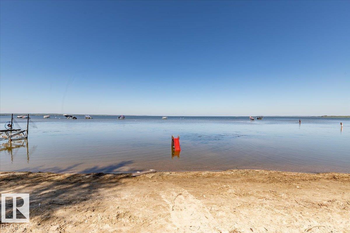 101 1st Ave Mameo Beach, Rural Wetaskiwin County, Alberta  T0C 1X0 - Photo 24 - E4480574