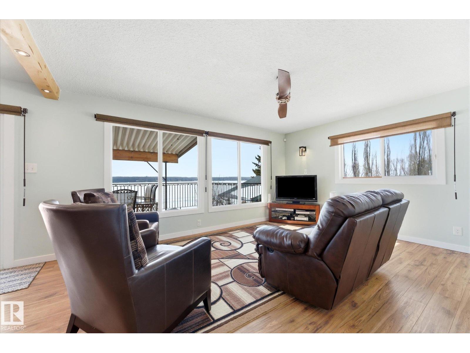 75 Lakeshore Av South View, Rural Lac Ste. Anne County, Alberta  T0E 0L0 - Photo 33 - E4480593