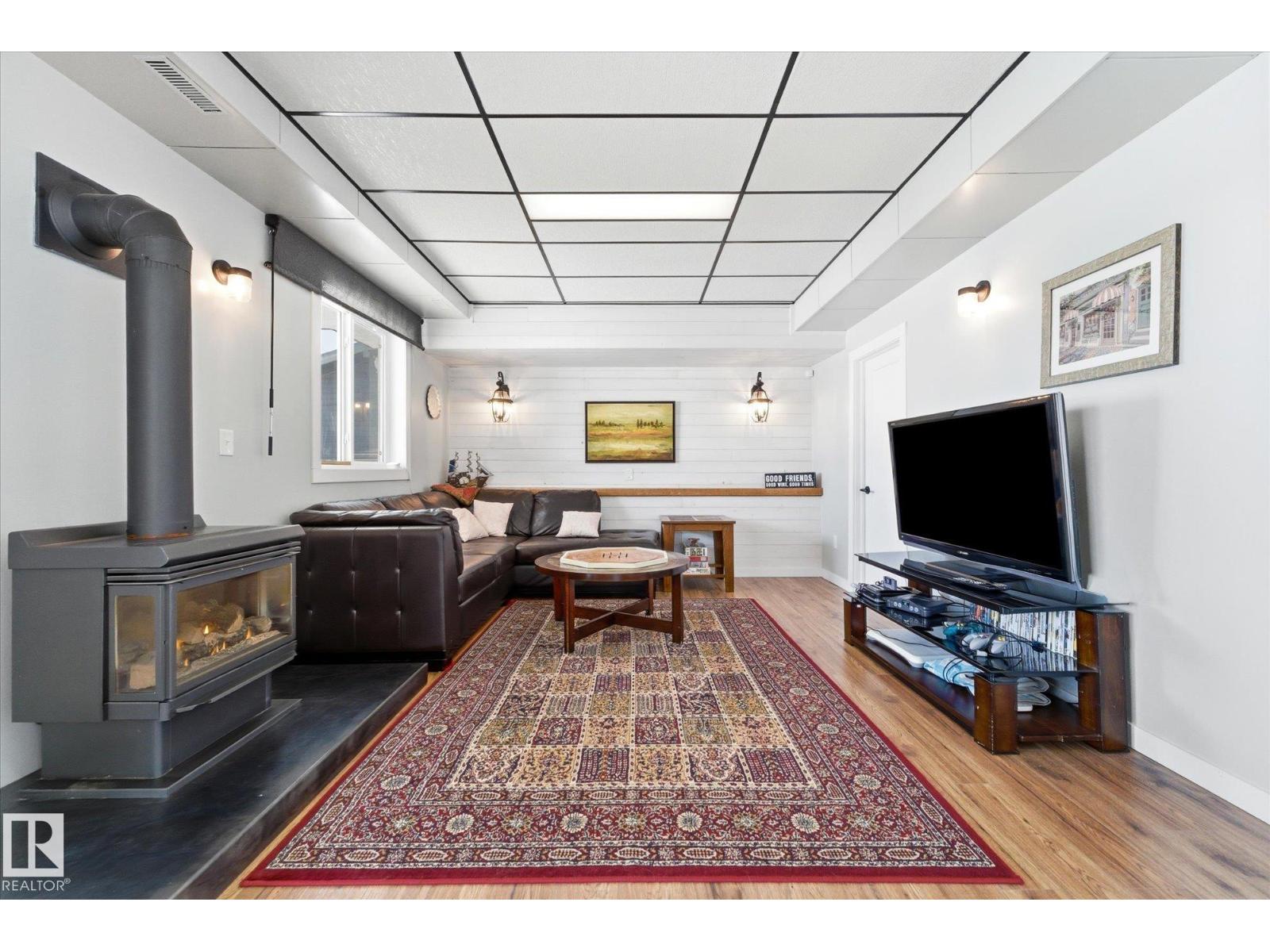 75 Lakeshore Av South View, Rural Lac Ste. Anne County, Alberta  T0E 0L0 - Photo 39 - E4480593